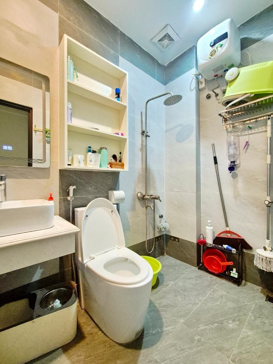 Nhà đất mặt phố, Hoàng Mai, Hà Nội - 31m² giá 10.6 tỷ