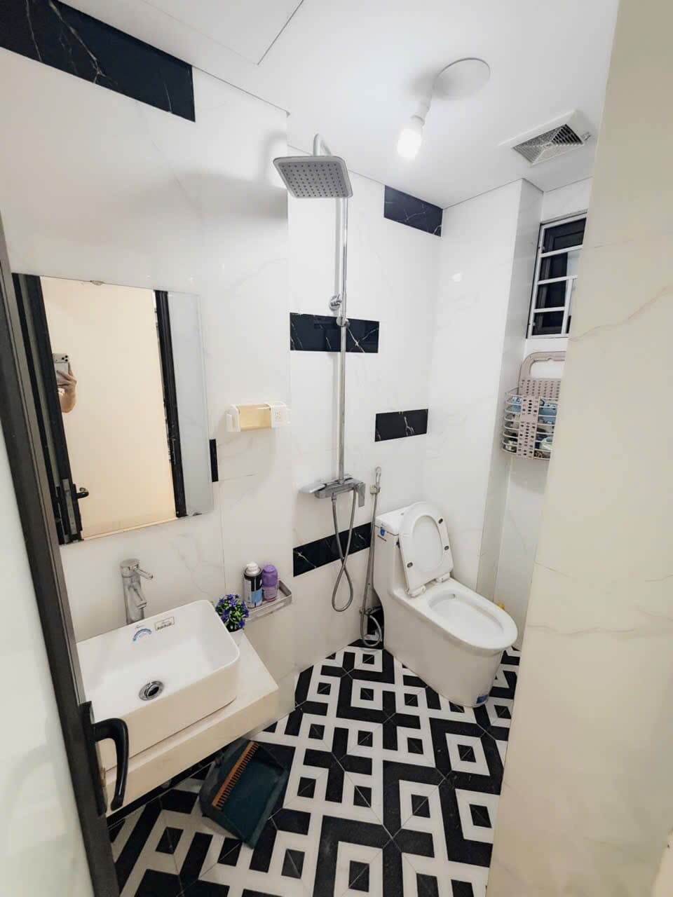 Căn hộ mặt phố, Đống Đa, Hà Nội - 24m² giá 1.86 tỷ