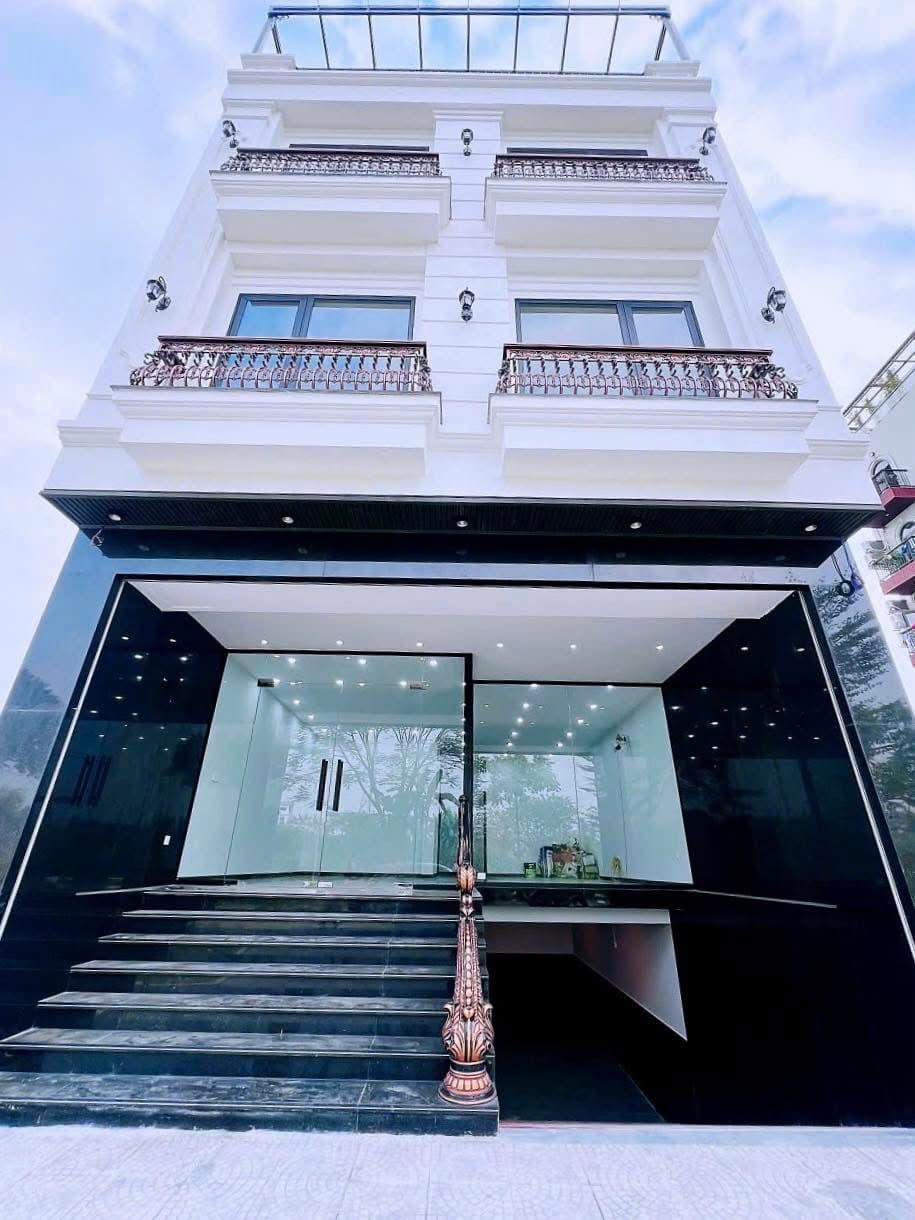Nhà đất mặt phố, Nam Từ Liêm, Hà Nội - 86m² giá 26.8 tỷ