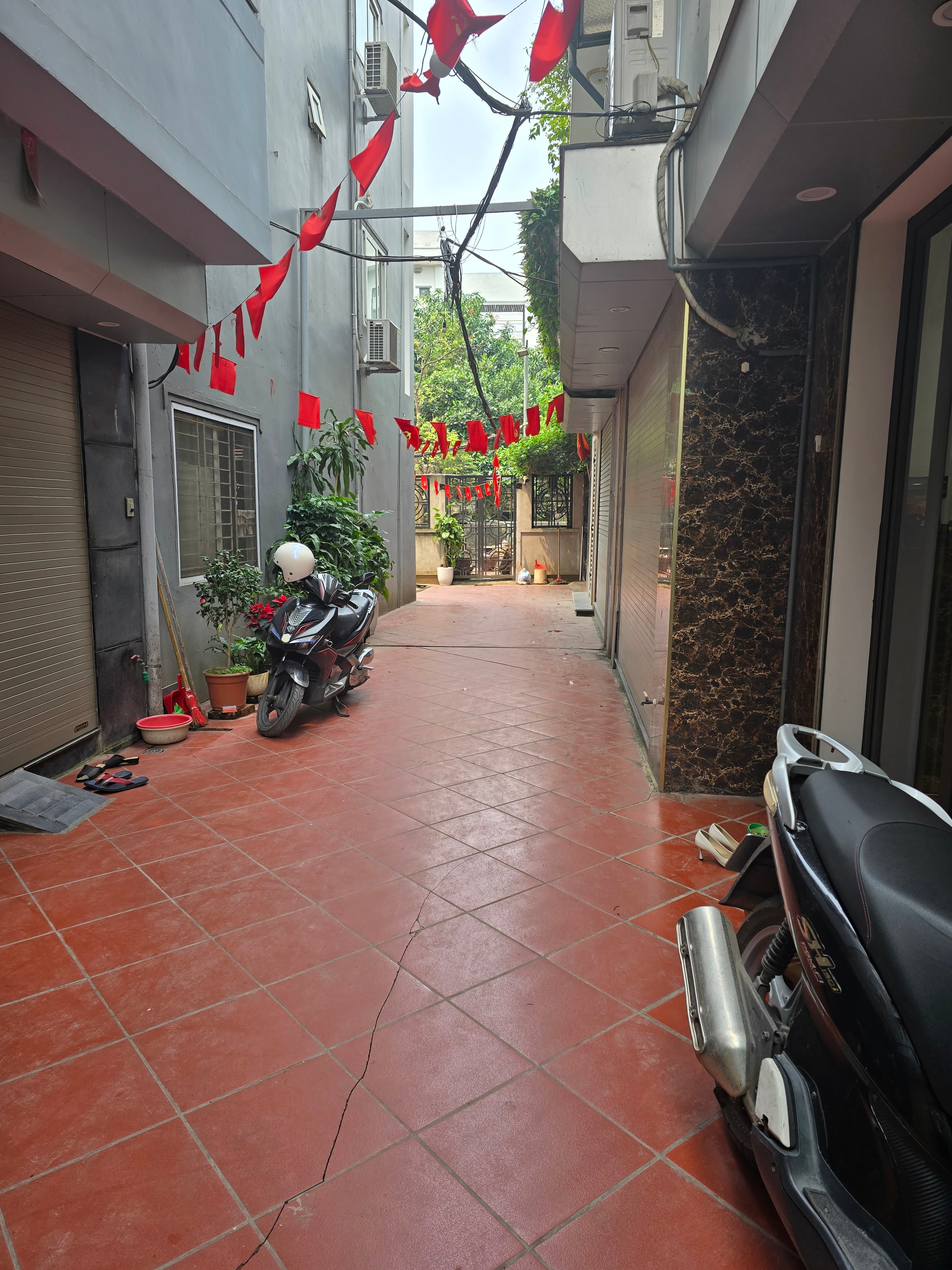 Nhà đất mặt phố, Tây Hồ, Hà Nội - 30m² giá 8.5 tỷ