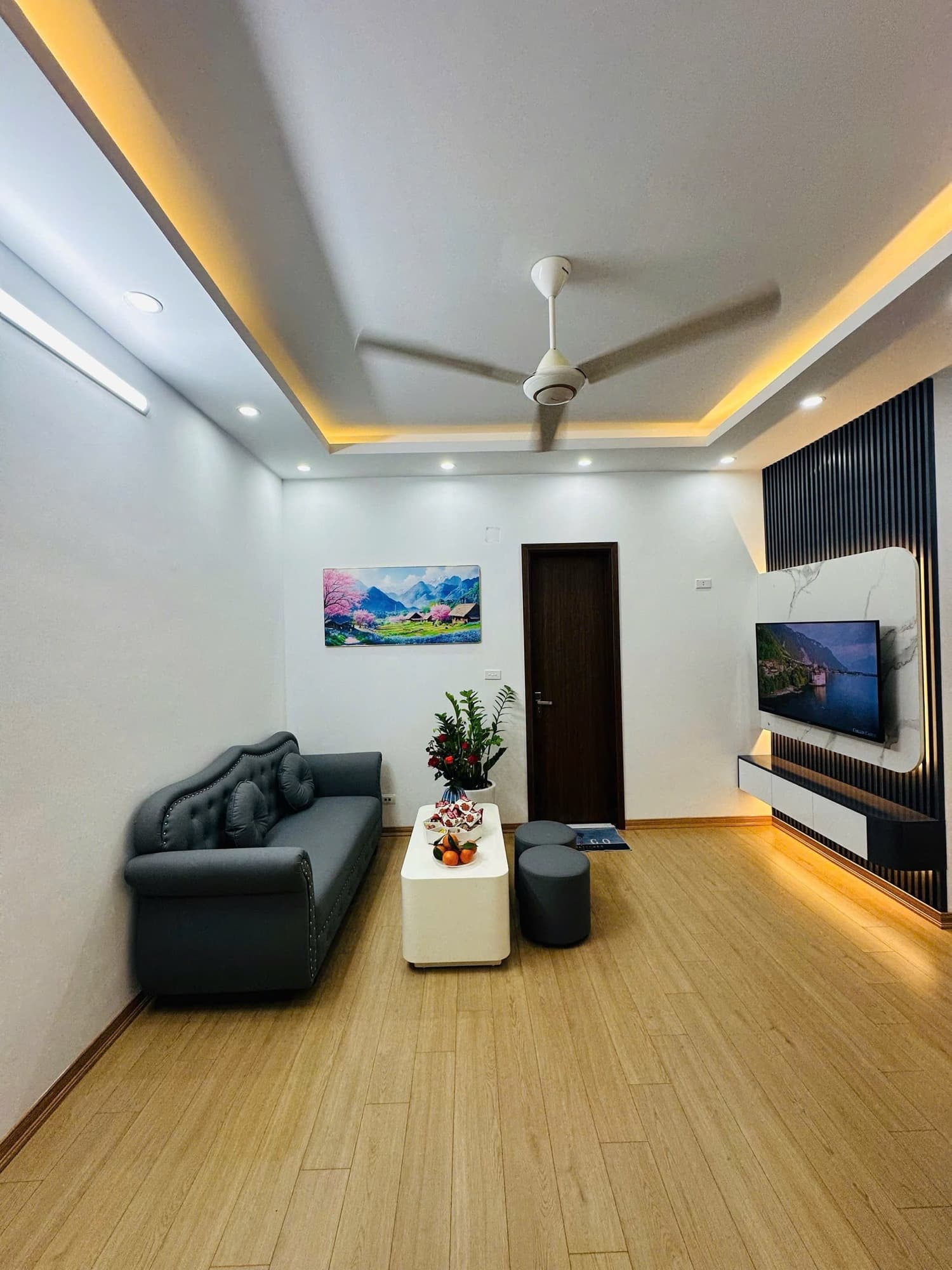 Căn hộ mặt phố, Hoàng Mai, Hà Nội - 54m² giá 3.85 tỷ