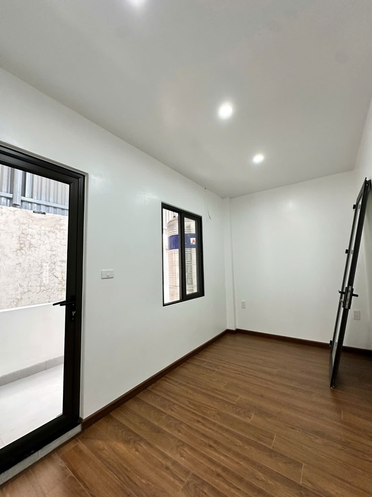 Nhà đất mặt phố, Đống Đa, Hà Nội - 20m² giá 5.9 tỷ