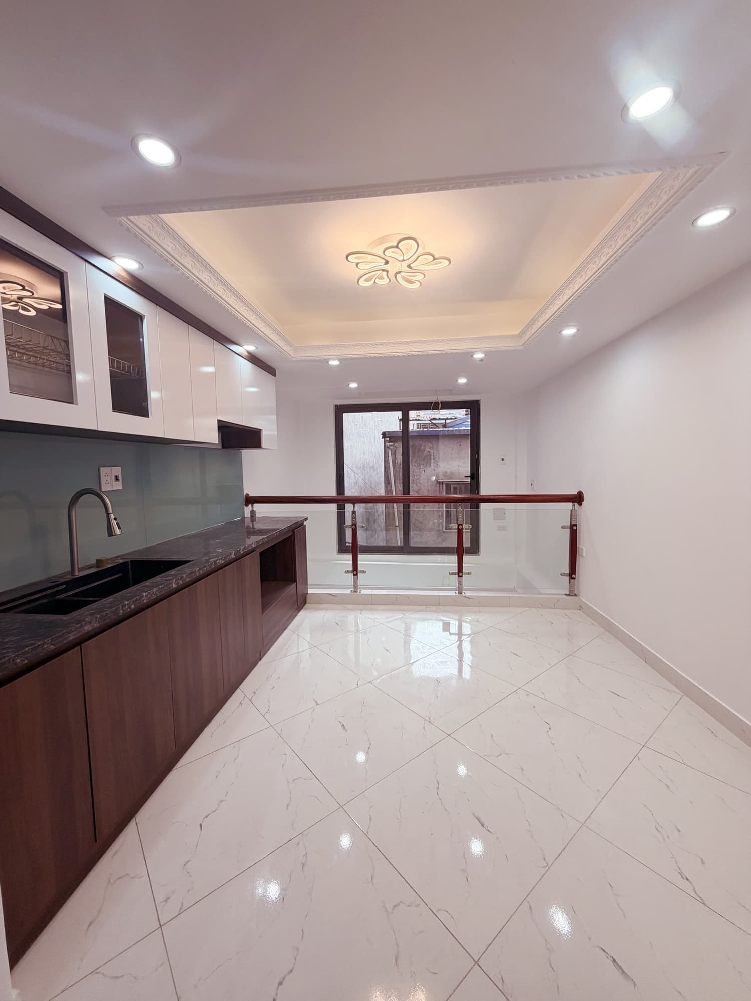 Nhà đất mặt phố, Đống Đa, Hà Nội - 31m² giá 8.9 tỷ