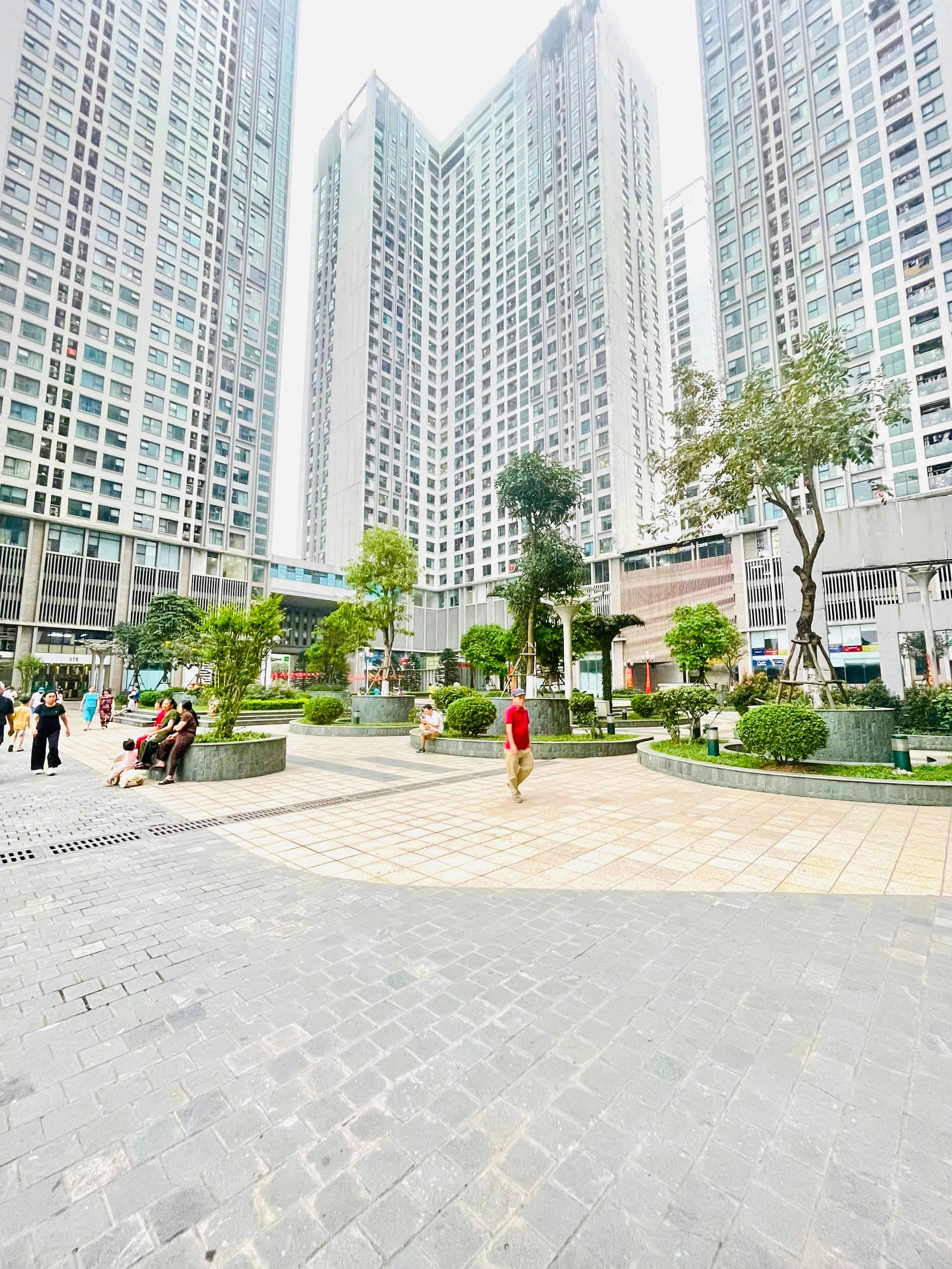 Căn hộ mặt phố, Thanh Trì, Hà Nội - 95m² giá 8.3 tỷ