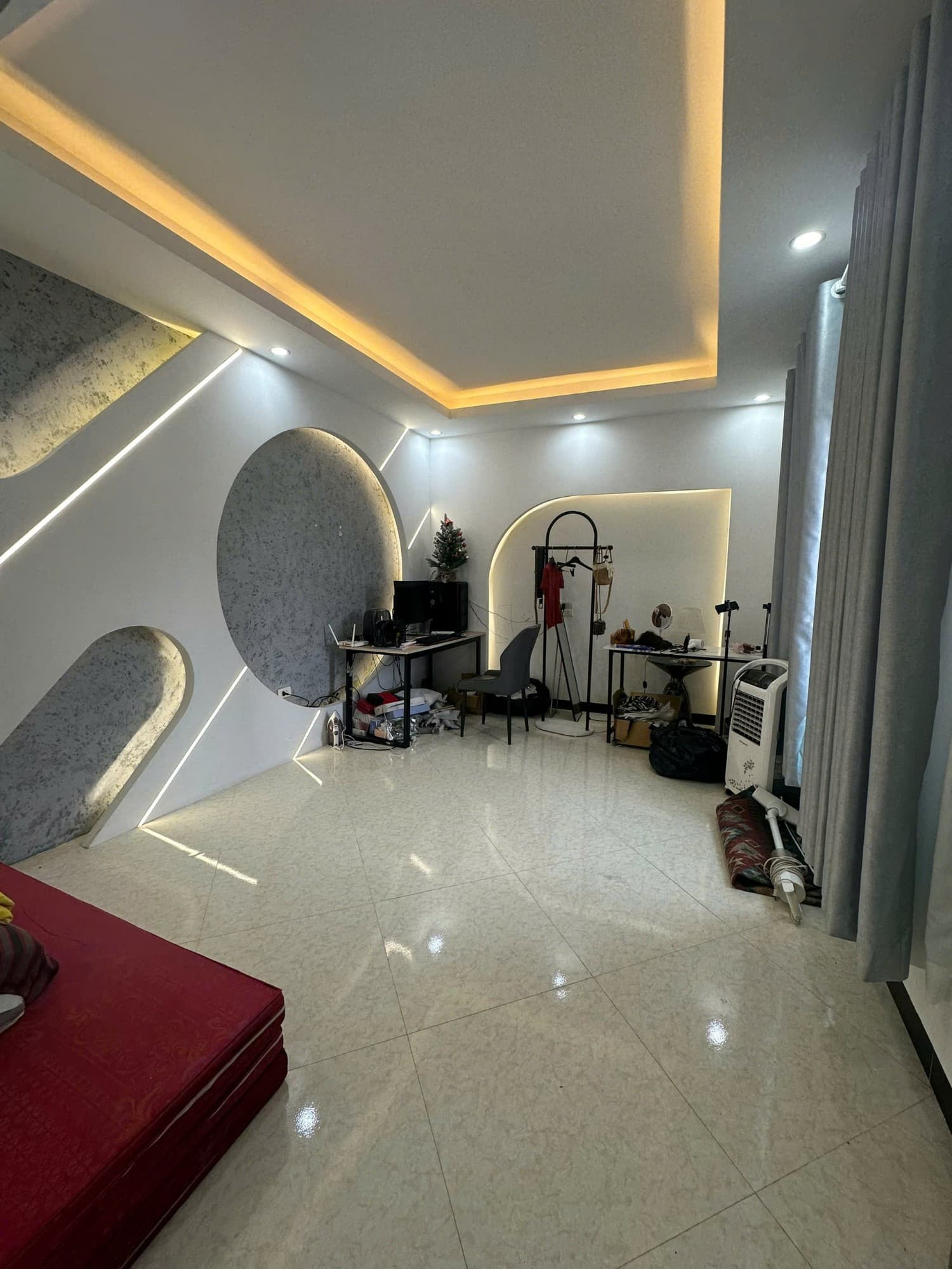 Nhà đất mặt phố, Hai Bà Trưng, Hà Nội - 27m² giá 10.98 tỷ