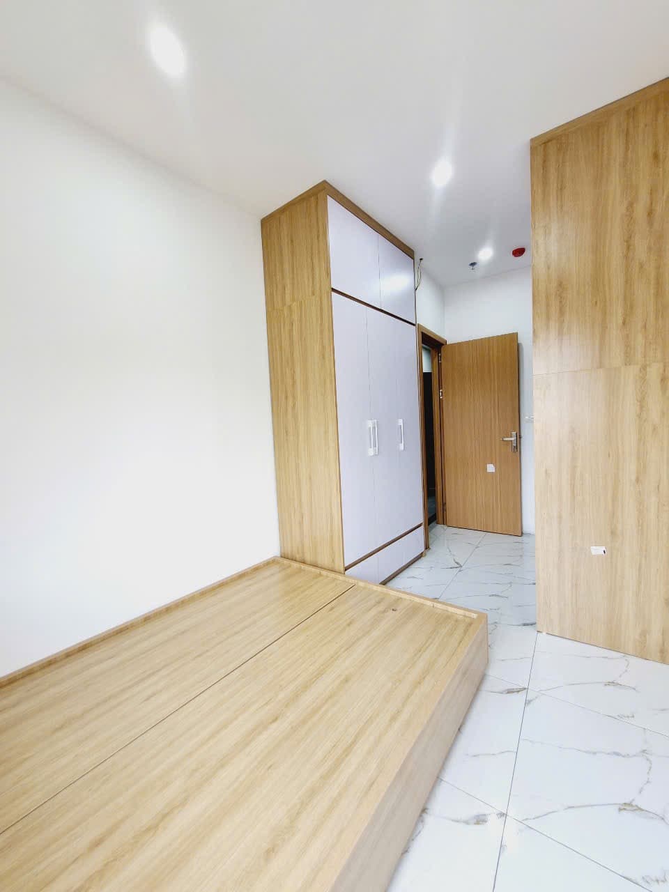 Nhà đất mặt phố, Thanh Xuân, Hà Nội - 69m² giá 18.6 tỷ
