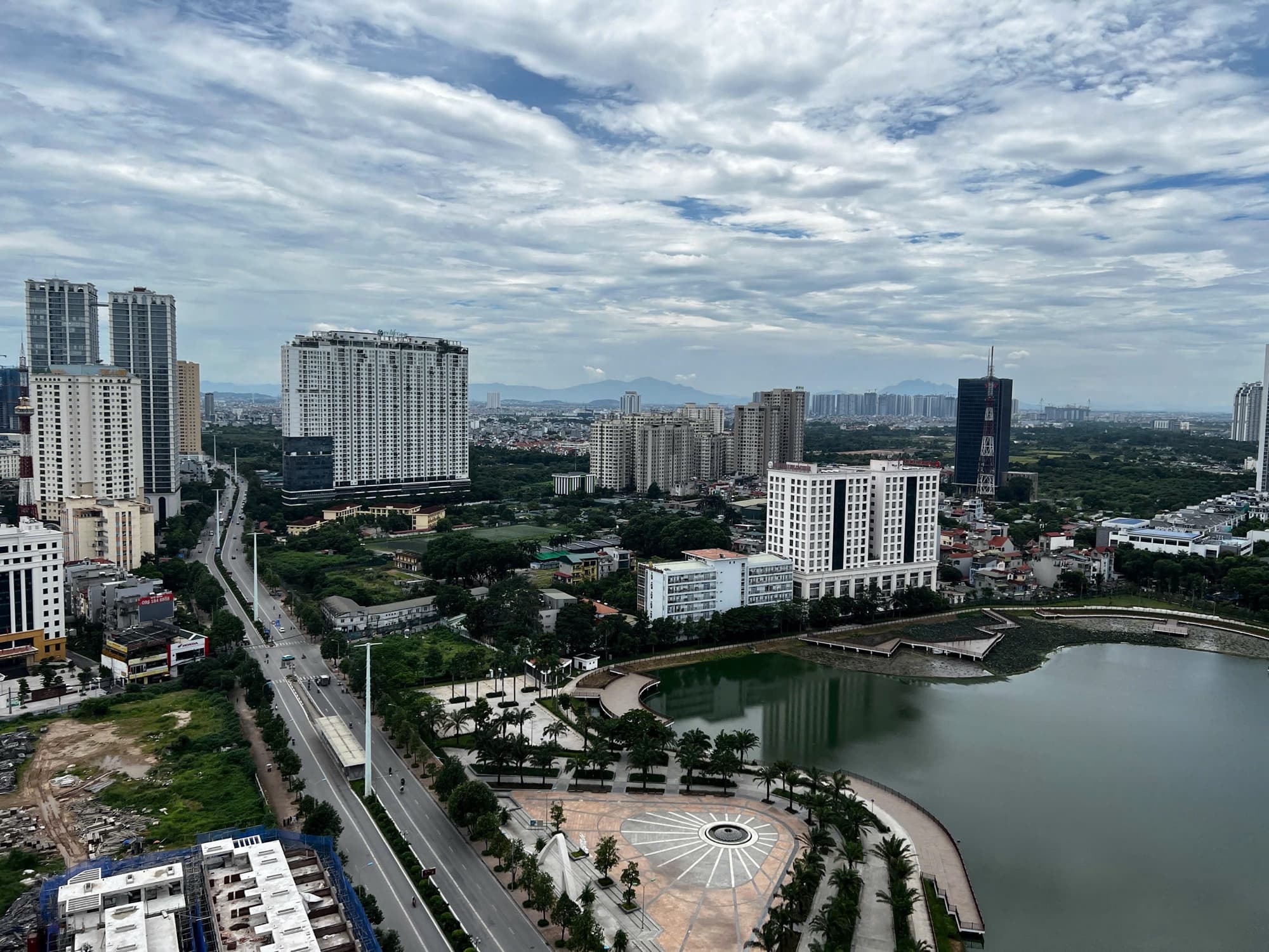 Căn hộ Tây Hà Tower -, - 105m² giá 9.88 tỷ