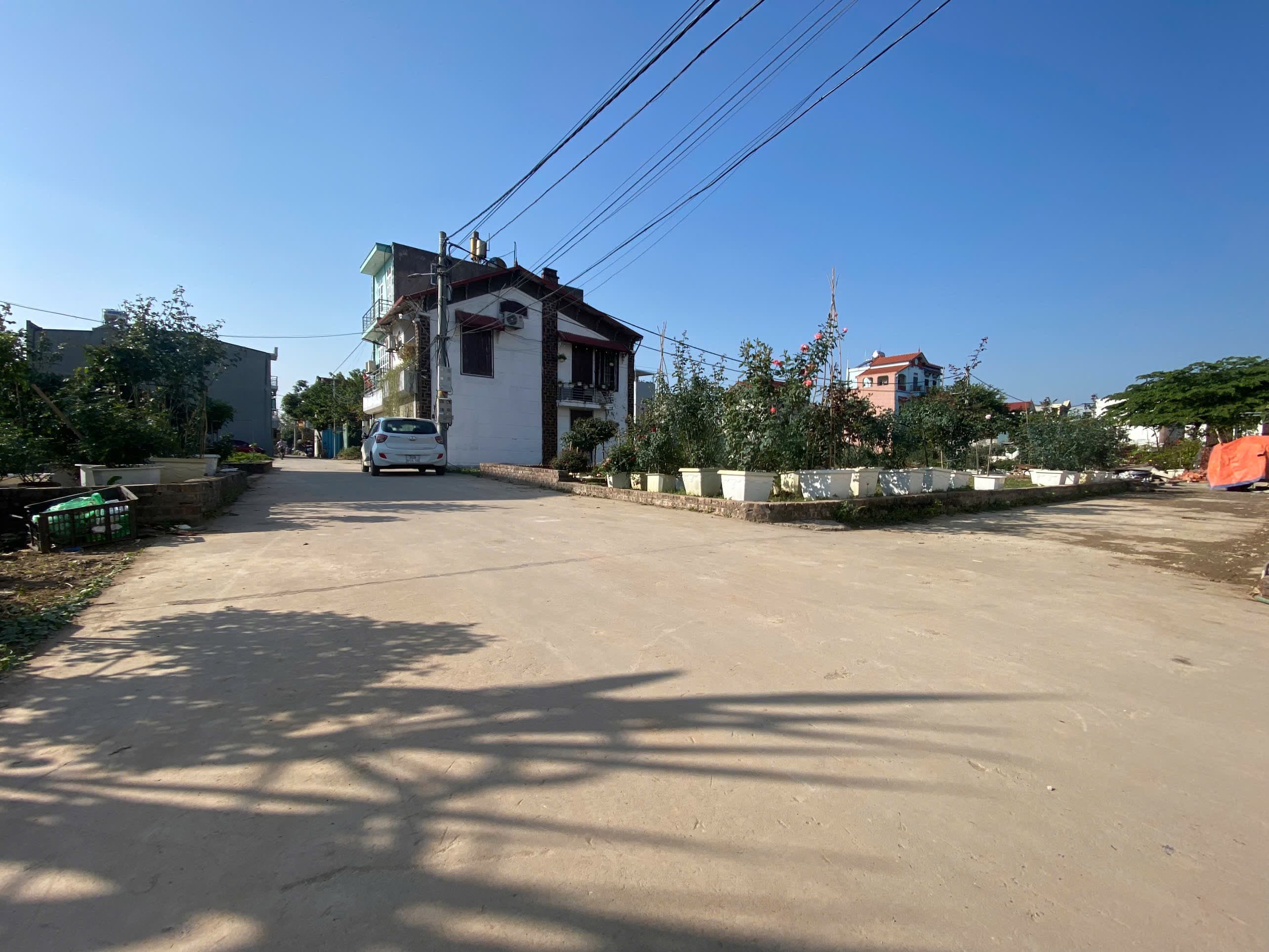 Nhà đất mặt phố, Mê Linh, Hà Nội - 65m² giá 4.55 tỷ
