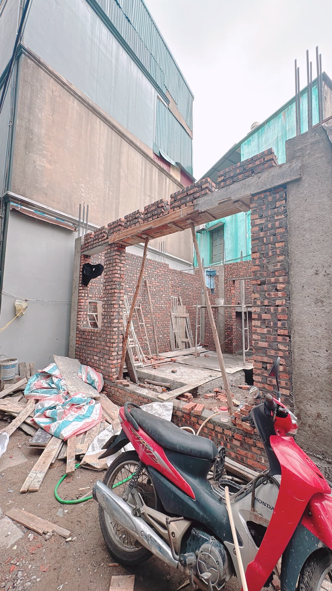 Nhà đất mặt phố, Hoàng Mai, Hà Nội - 37m² giá 8.85 tỷ