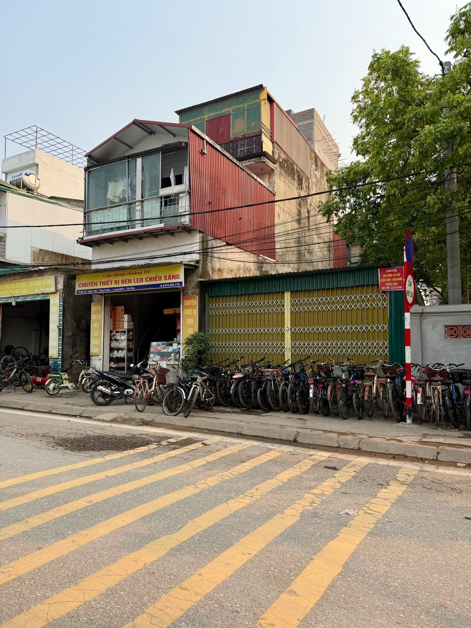 Nhà đất mặt phố, Long Biên, Hà Nội - 152m² giá 30.4 tỷ