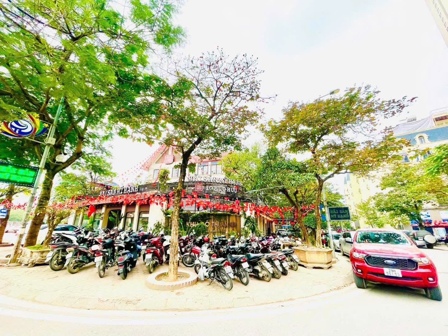 Nhà đất mặt phố Hà Đông, Hà Nội - 366.4m² giá 147 tỷ