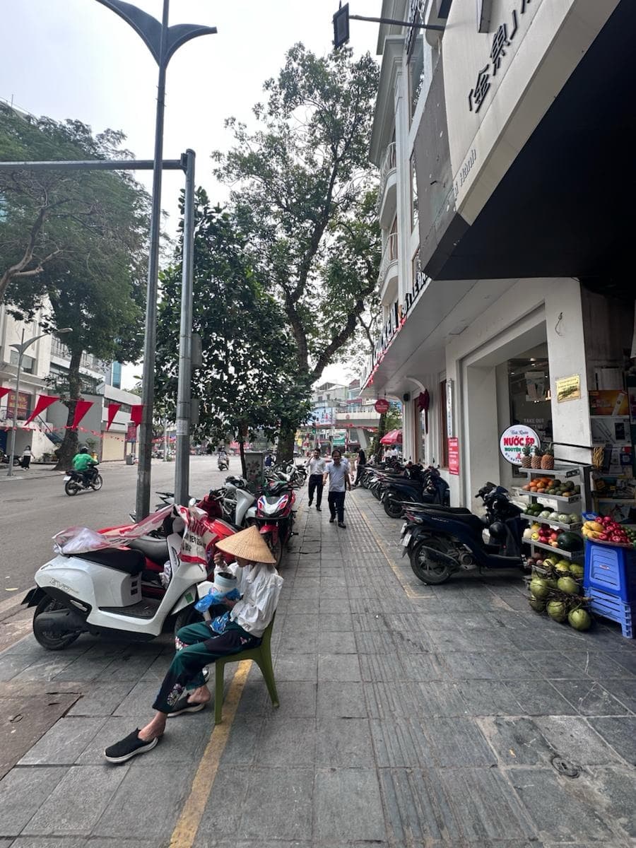 Nhà đất mặt phố, Hai Bà Trưng, Hà Nội - 24m² giá 9.3 tỷ