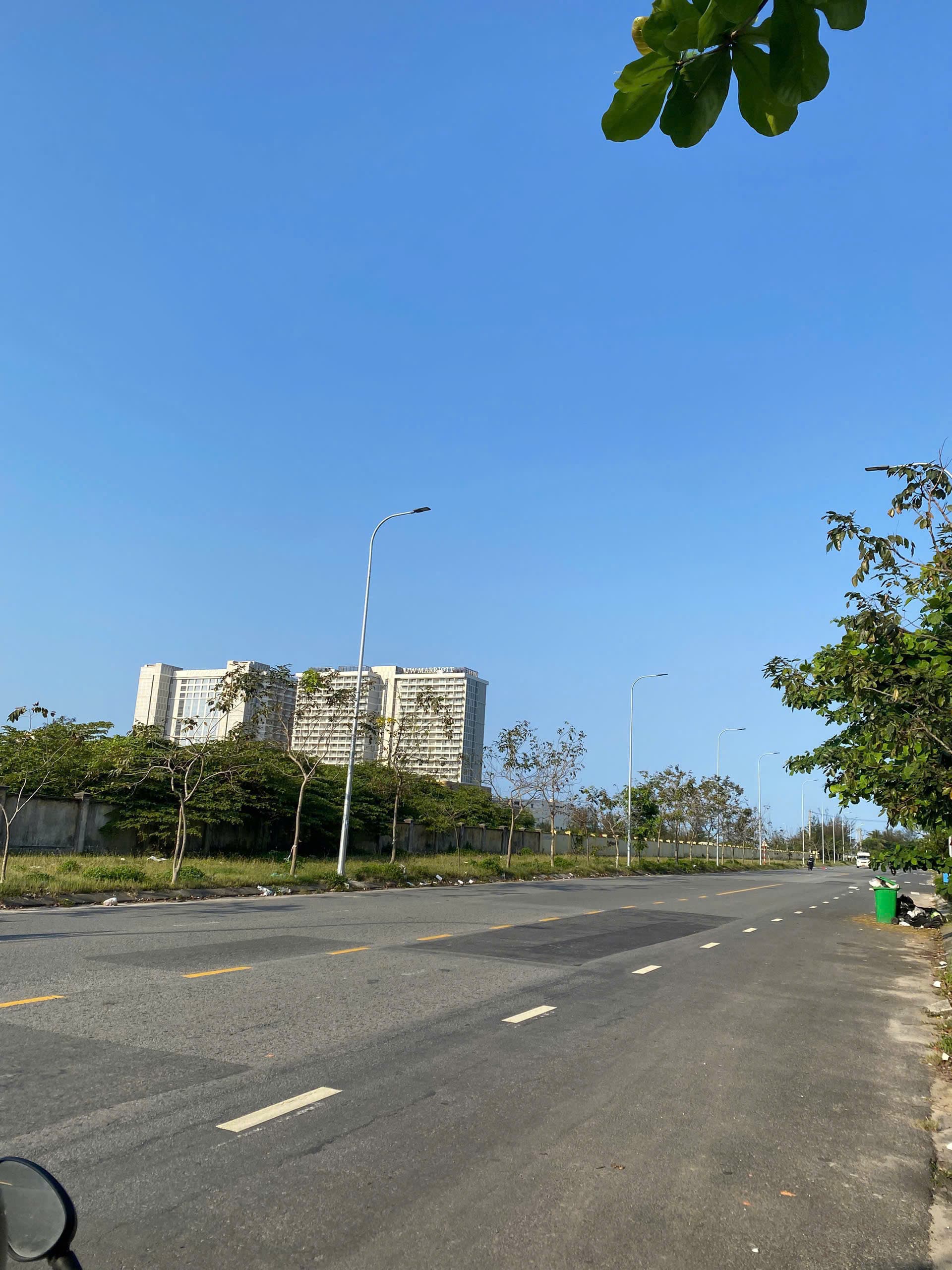 Nhà đất mặt phố, Ngũ Hành Sơn, Đà Nẵng - 180m² giá 21.5 tỷ