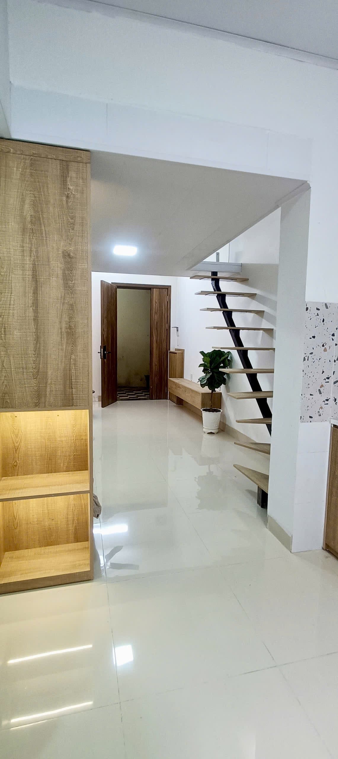 Căn hộ mặt phố, Hai Bà Trưng, Hà Nội - 17m² giá 3.3 tỷ