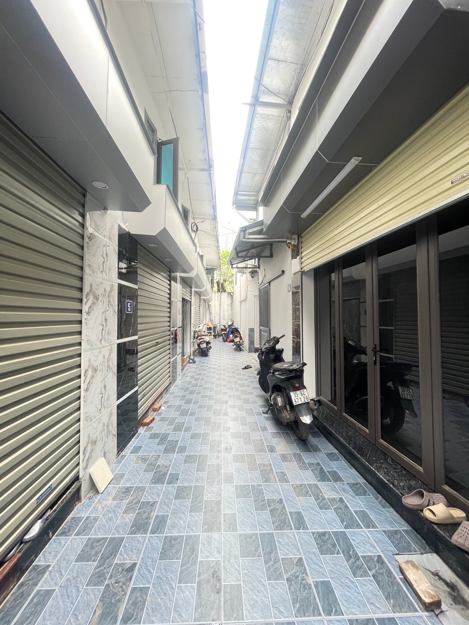 Nhà đất mặt phố, Hoàng Mai, Hà Nội - 32m² giá 2.6 tỷ