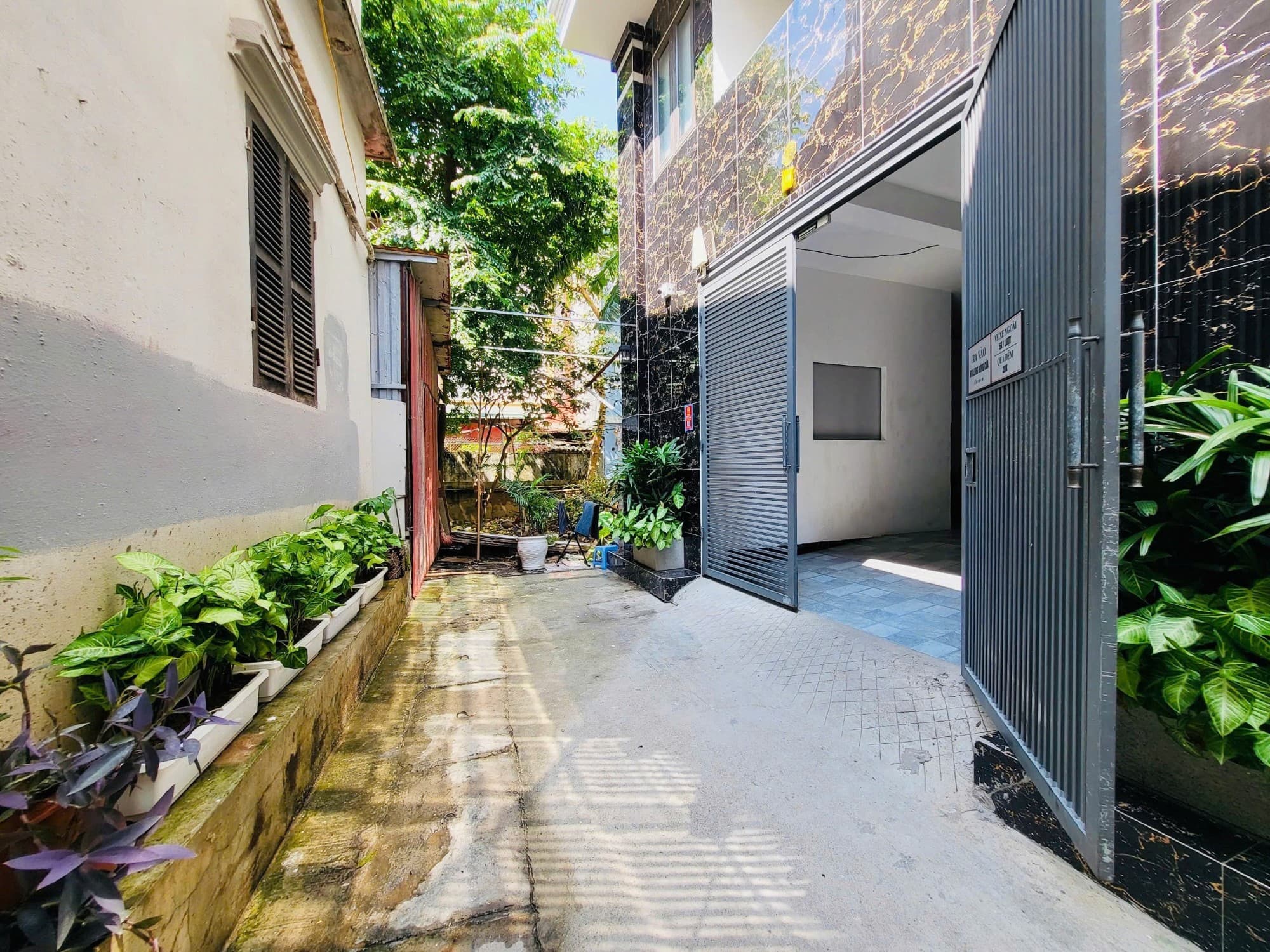 Nhà đất mặt phố, Tây Hồ, Hà Nội - 91m² giá 23 tỷ