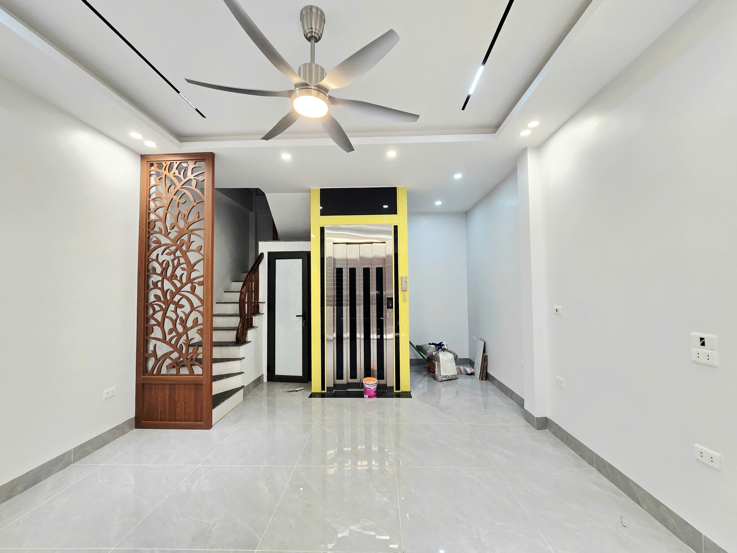 Nhà đất mặt phố, Bắc Từ Liêm, Hà Nội - 32m² giá 10.5 tỷ