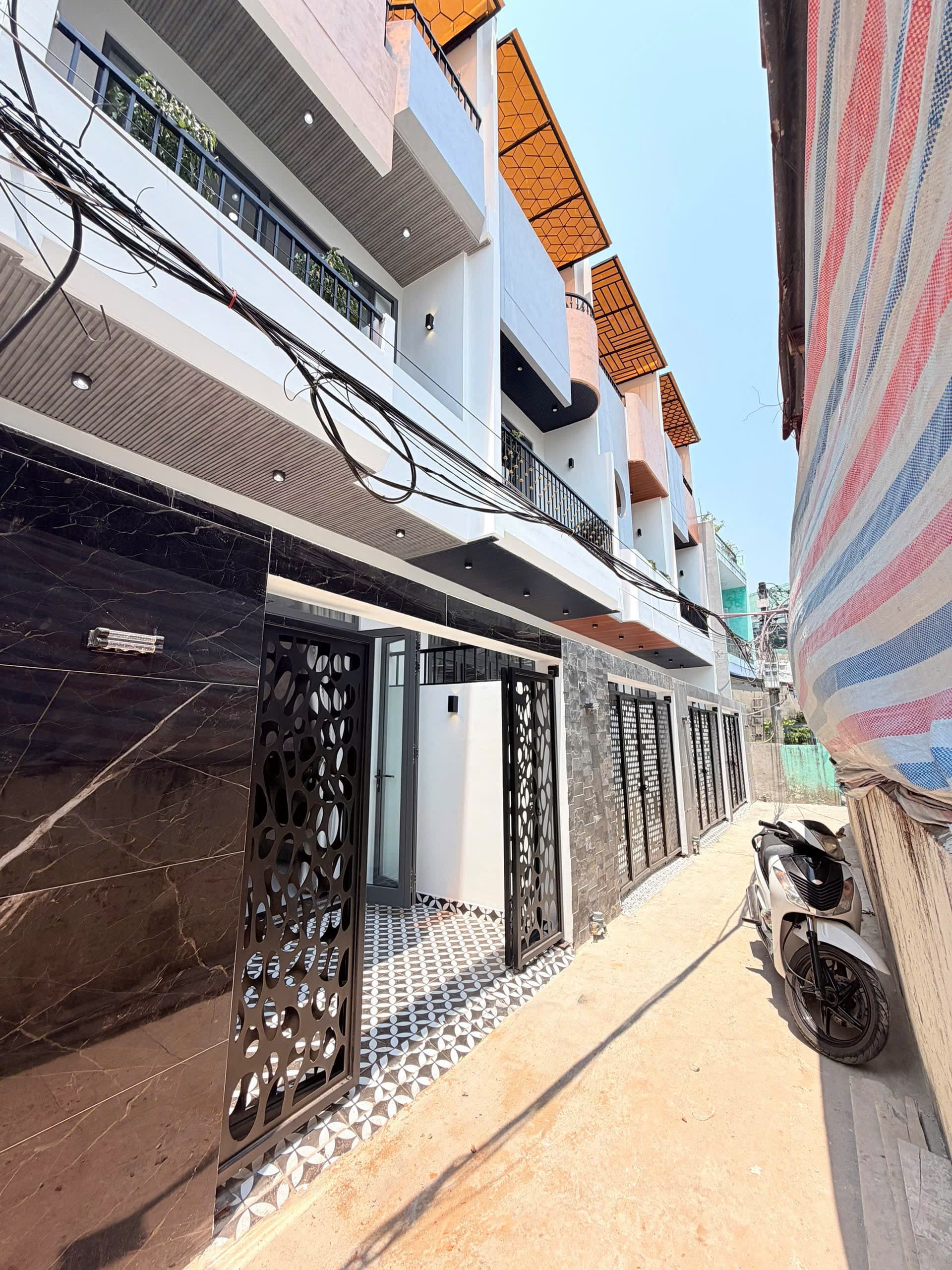 Nhà đất mặt phố, Thanh Khê, Đà Nẵng - 72.6m² giá 5.75 tỷ
