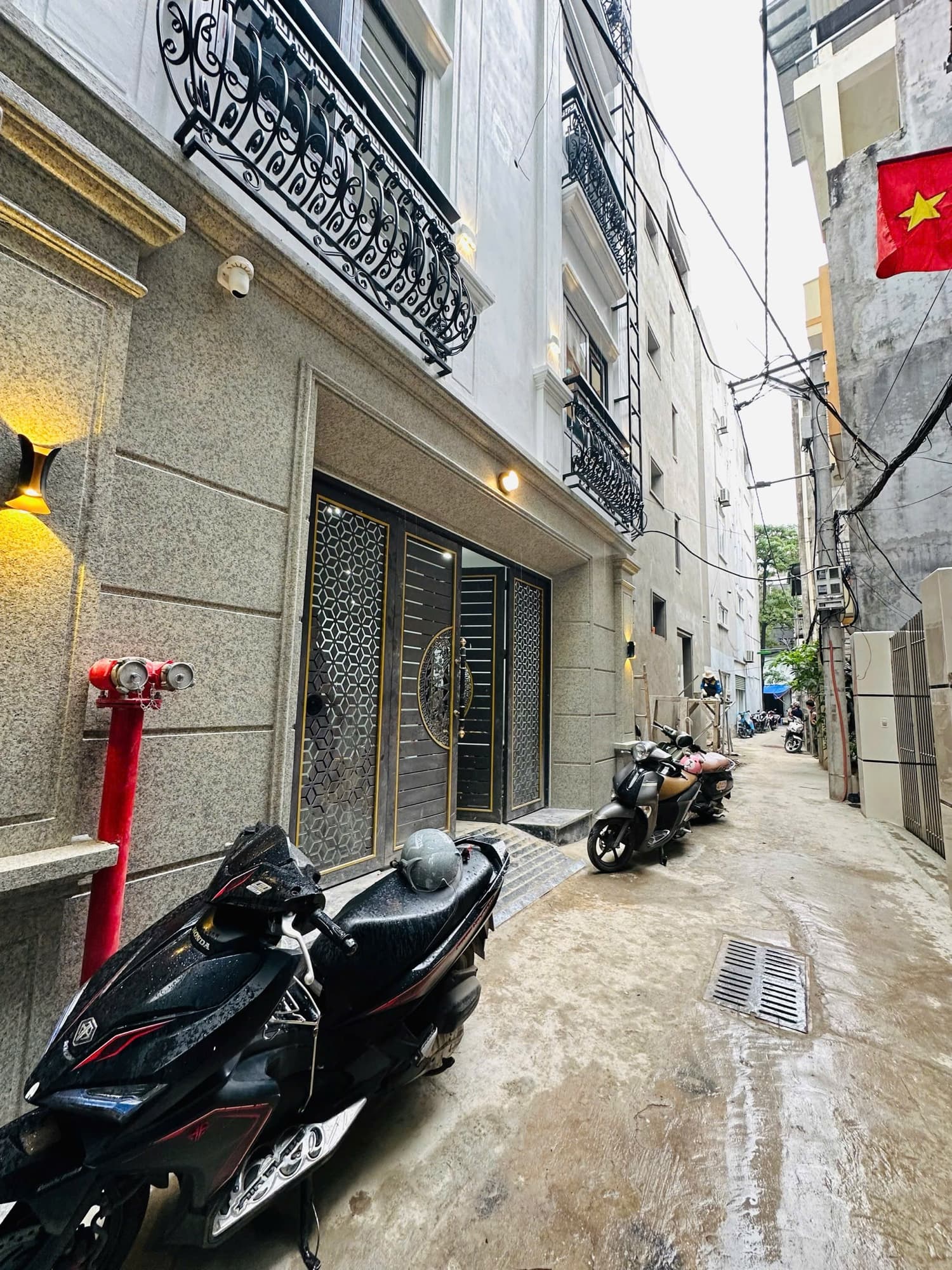 Nhà đất mặt phố, Bắc Từ Liêm, Hà Nội - 70m² giá 24.5 tỷ