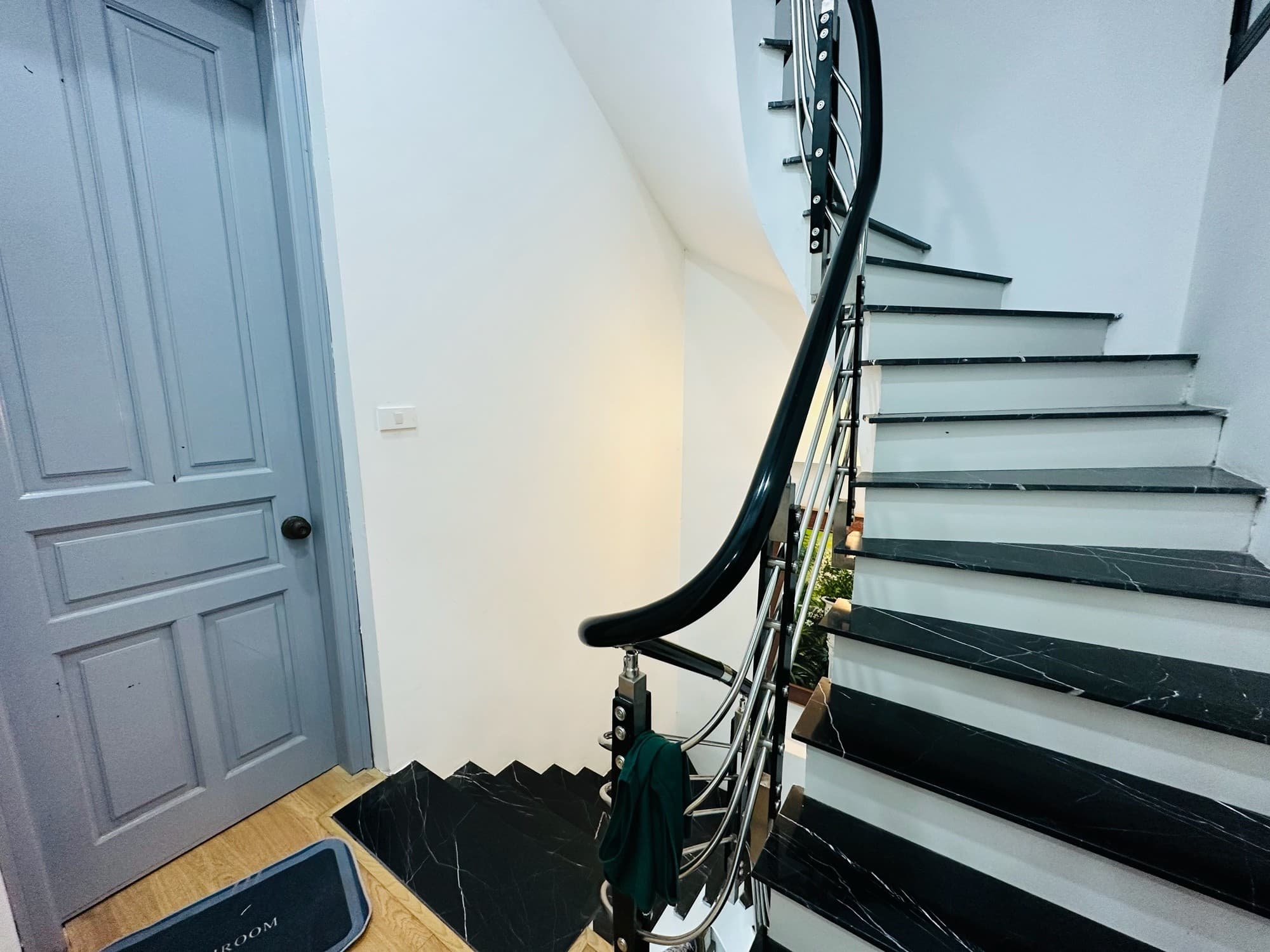 Nhà đất mặt phố, Ba Đình, Hà Nội - 98m² giá 18 tỷ