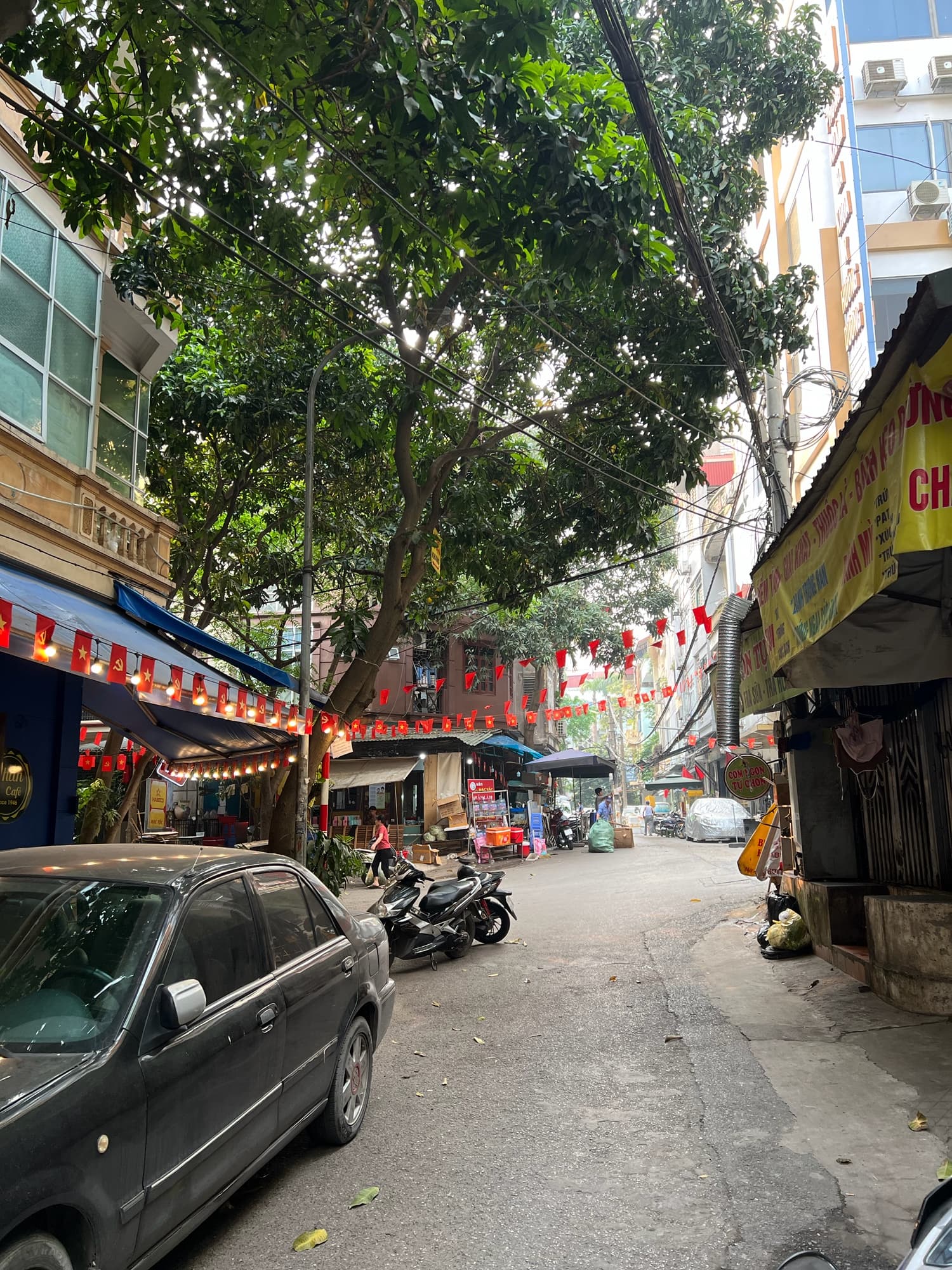 Nhà đất mặt phố, Cầu Giấy, Hà Nội - 55m² giá 25 tỷ