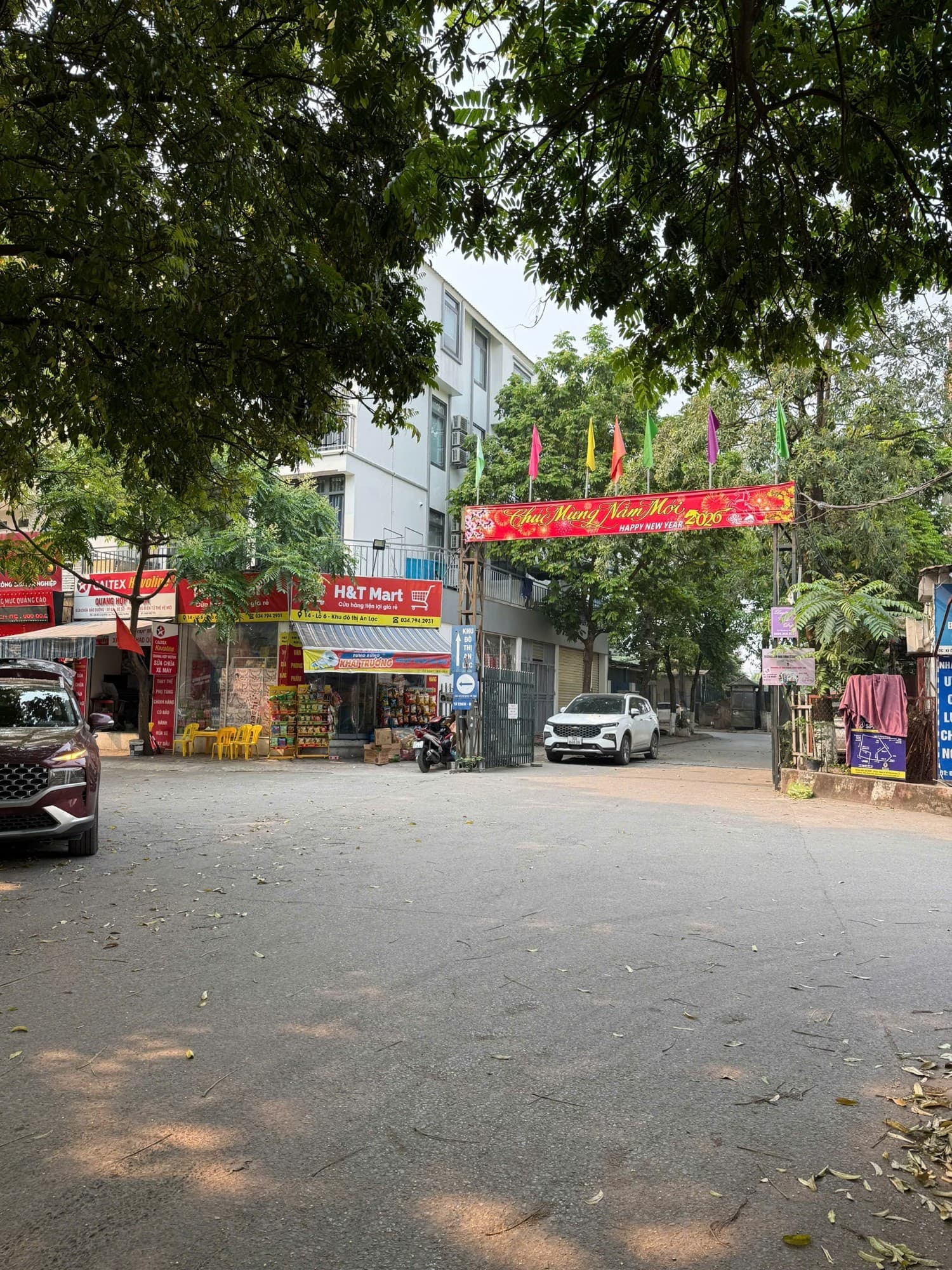 Nhà đất An Lạc - Phùng Khoang - 114m² giá 33 tỷ