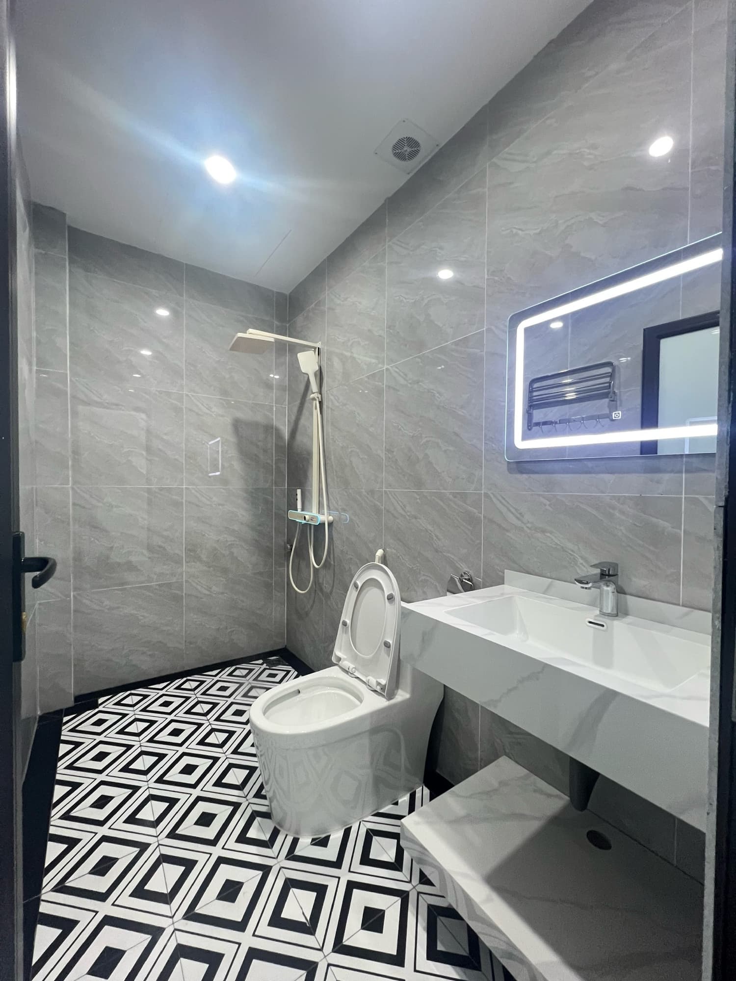 Nhà đất mặt phố, Hoài Đức, Hà Nội - 55m² giá 12.1 tỷ