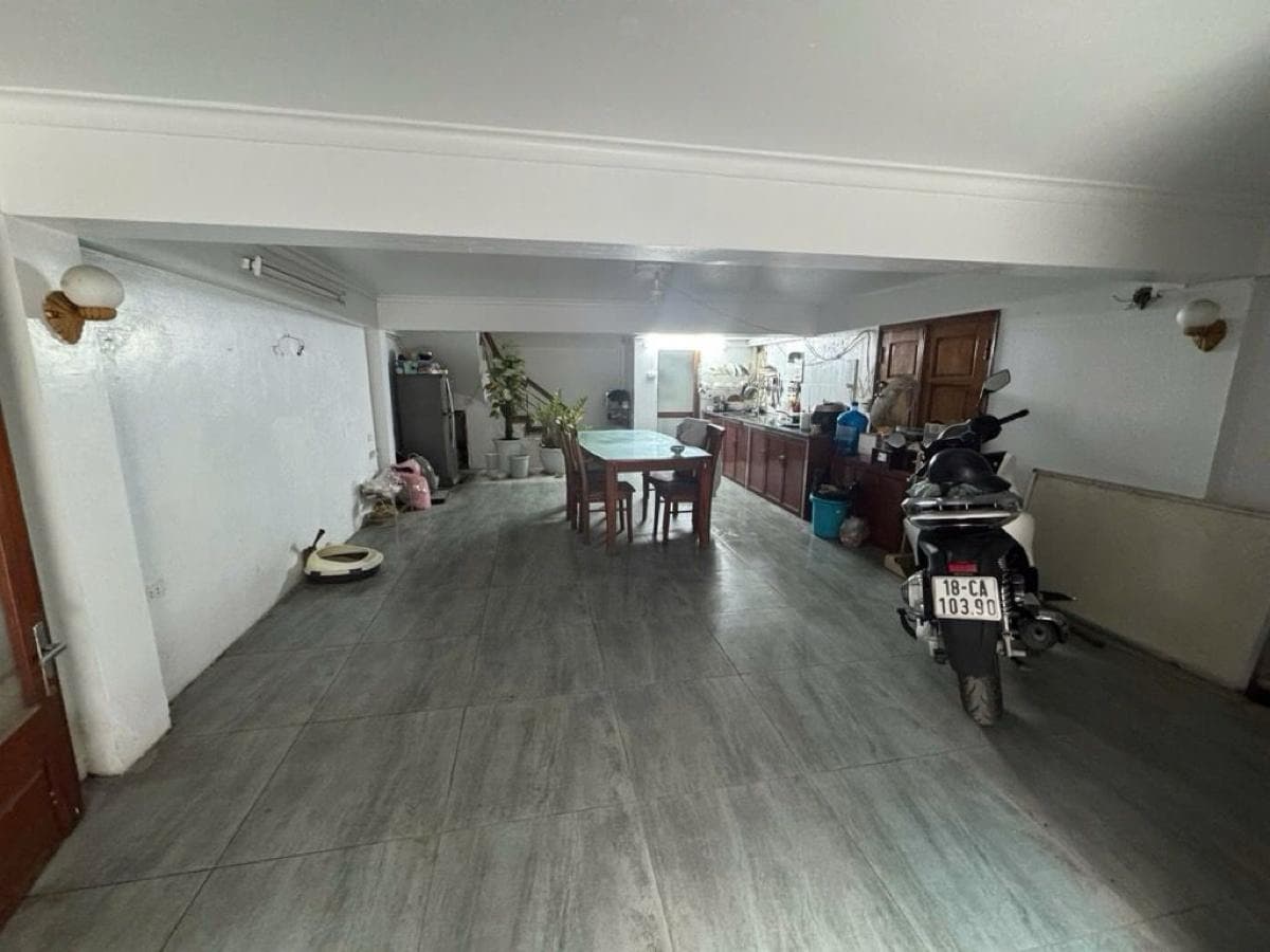 Nhà đất mặt phố, Hoàng Mai, Hà Nội - 51m² giá 14.9 tỷ