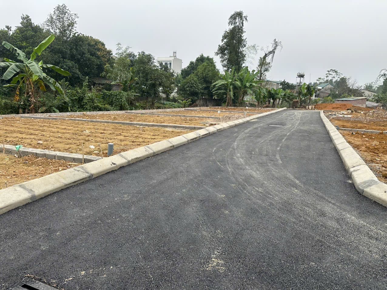 Nhà đất mặt phố, Thạch Thất, Hà Nội - 100m² giá 4.5 tỷ