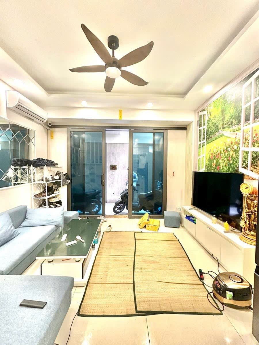 Nhà đất mặt phố, Ba Đình, Hà Nội - 30m² giá 9.7 tỷ