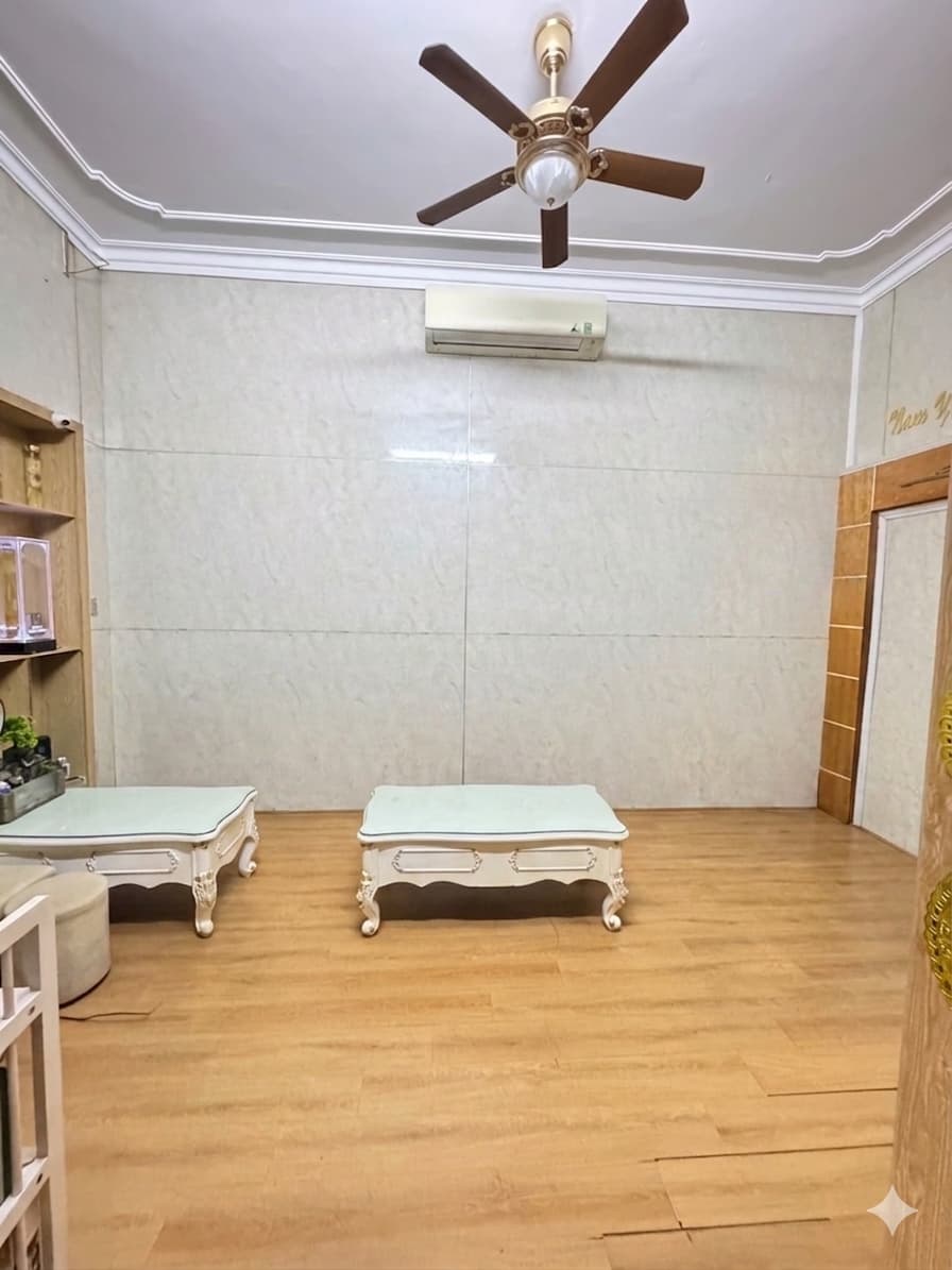 Nhà đất mặt phố, Thanh Xuân, Hà Nội - 63m² giá 31.5 tỷ