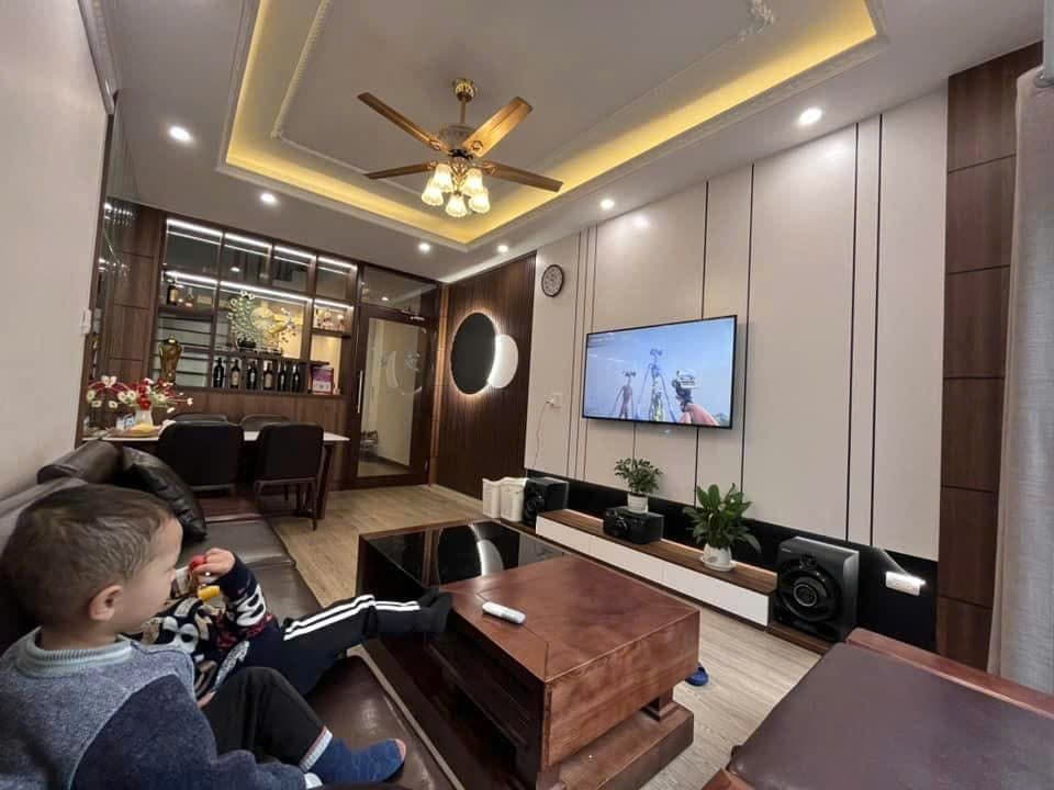 Nhà đất mặt phố, Hoàng Mai, Hà Nội - 45m² giá 13.5 tỷ