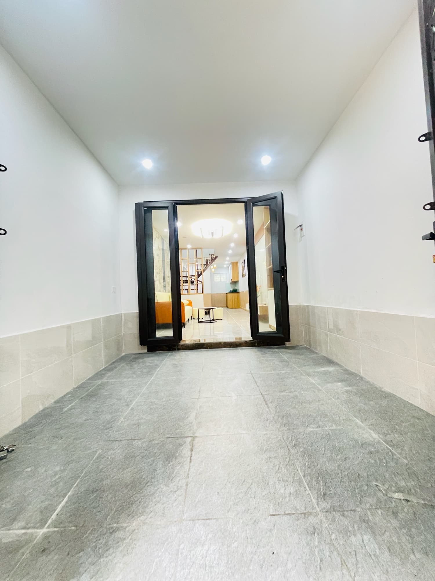 Nhà đất mặt phố, Hoàng Mai, Hà Nội - 44m² giá 2.98 tỷ
