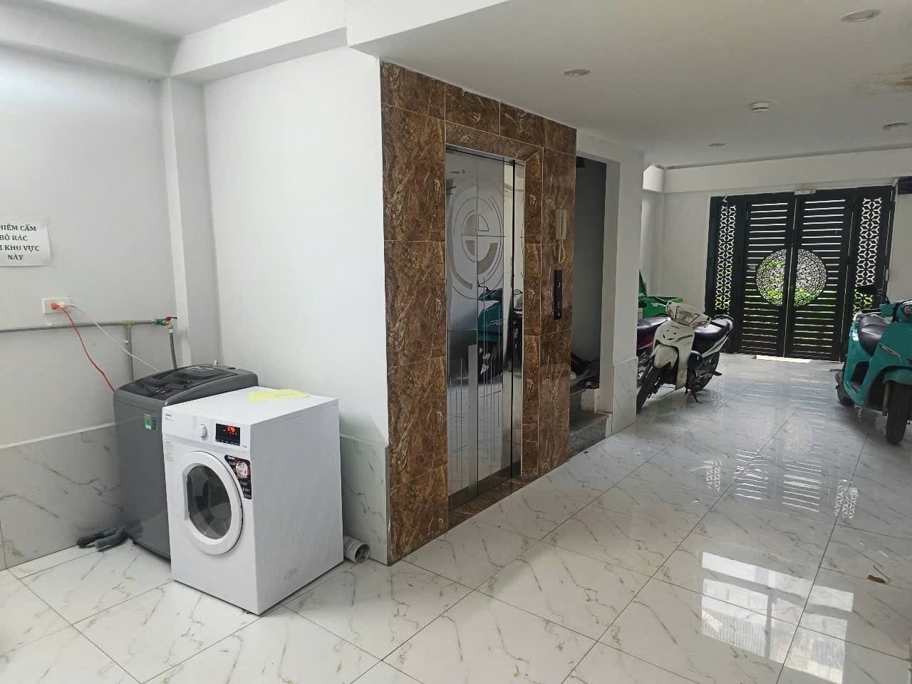 Nhà đất mặt phố, Nam Từ Liêm, Hà Nội - 51m² giá 14.5 tỷ