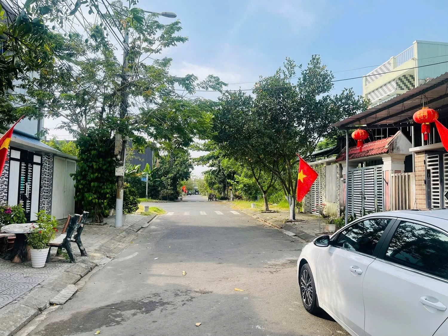Nhà đất mặt phố, Liên Chiểu, Đà Nẵng - 100m² giá 3.75 tỷ