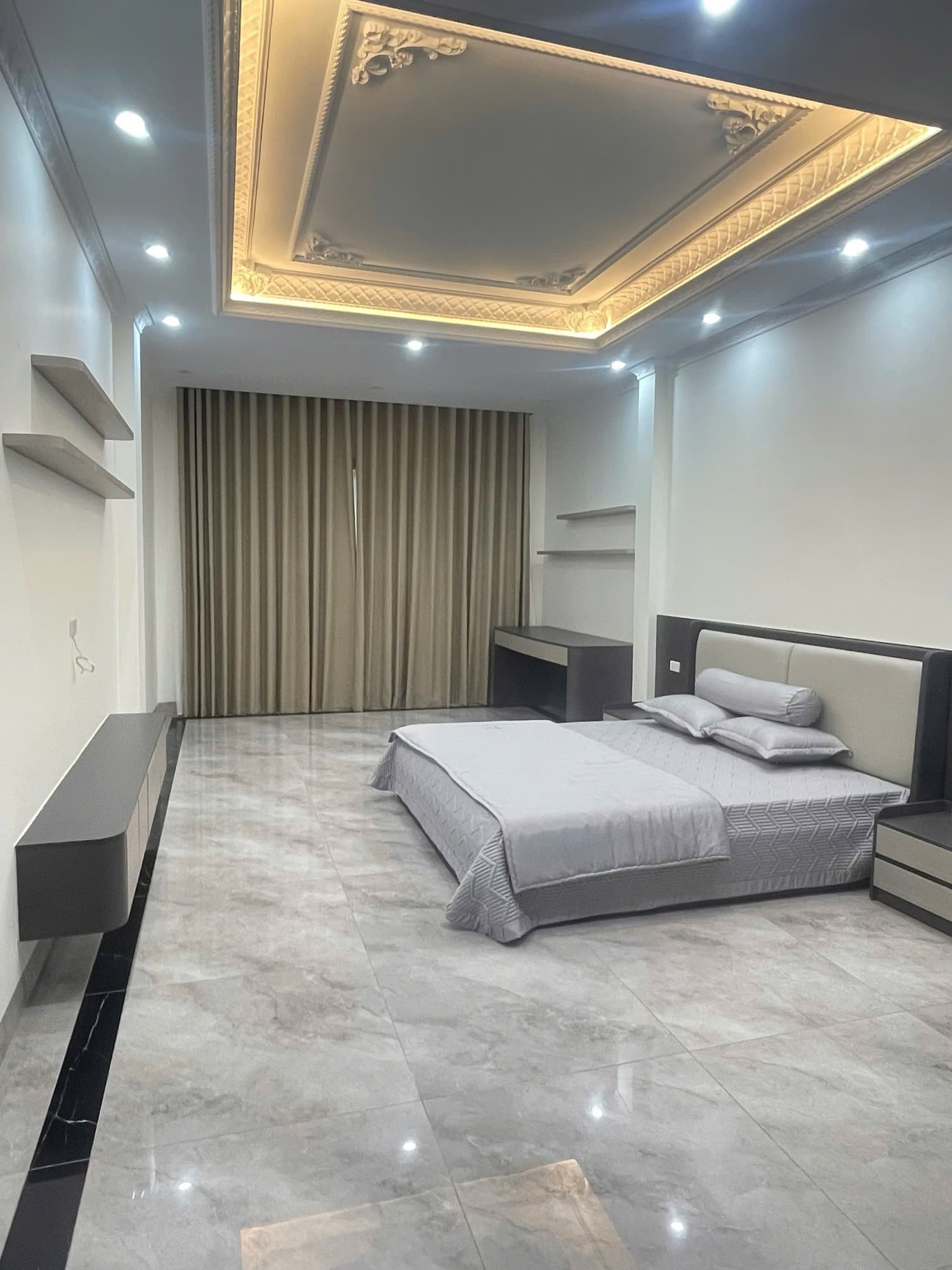 Nhà đất mặt phố, Hai Bà Trưng, Hà Nội - 49m² giá 30.3 tỷ