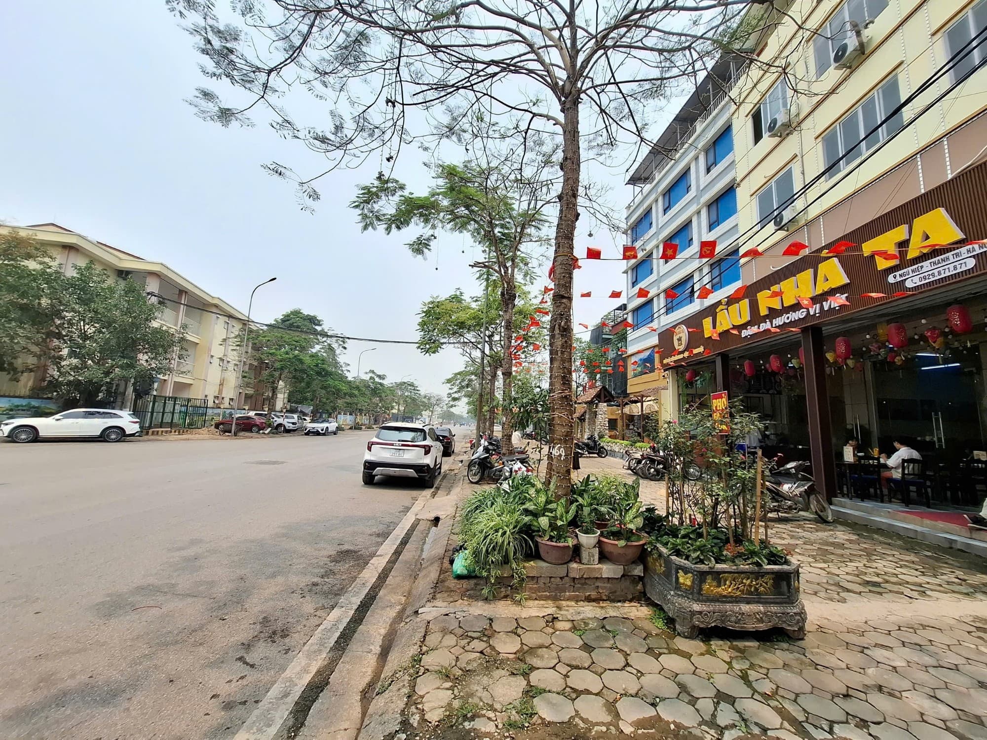 Nhà đất mặt phố Thanh Trì, Hà Nội - 41m² giá 8.6 tỷ