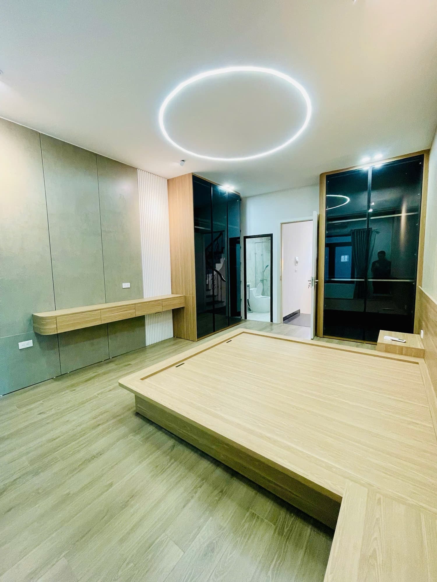 Nhà đất mặt phố, Tây Hồ, Hà Nội - 32.9m² giá 10.55 tỷ