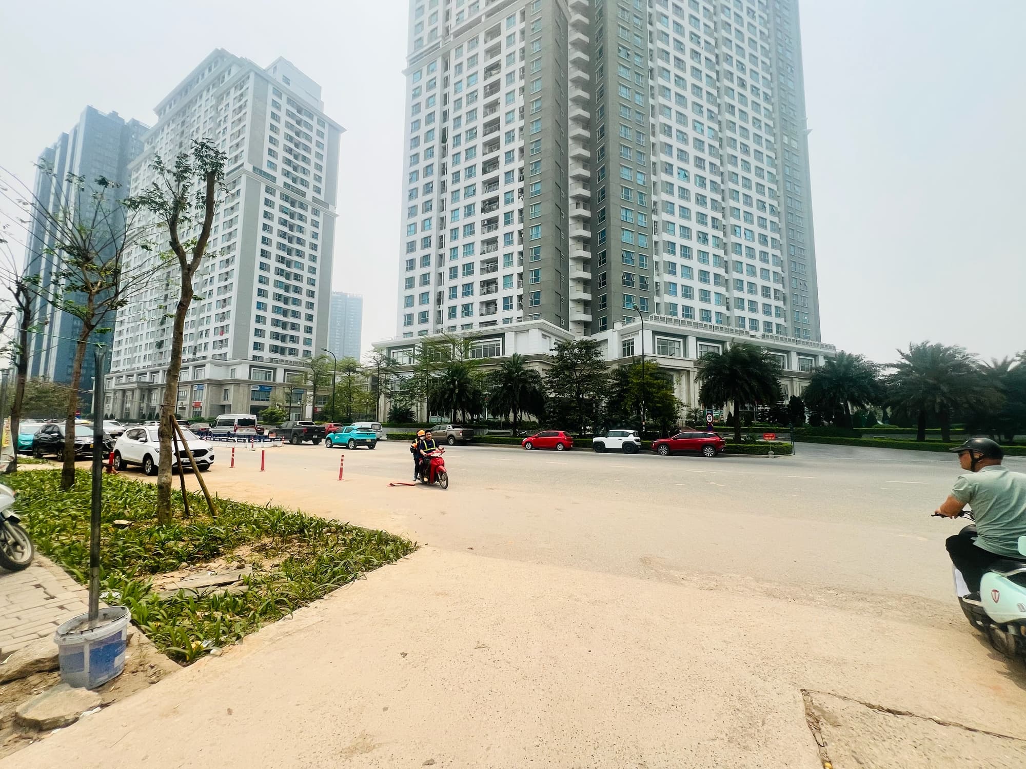 Nhà đất mặt phố, Bắc Từ Liêm, Hà Nội - 198m² giá 25.7 tỷ