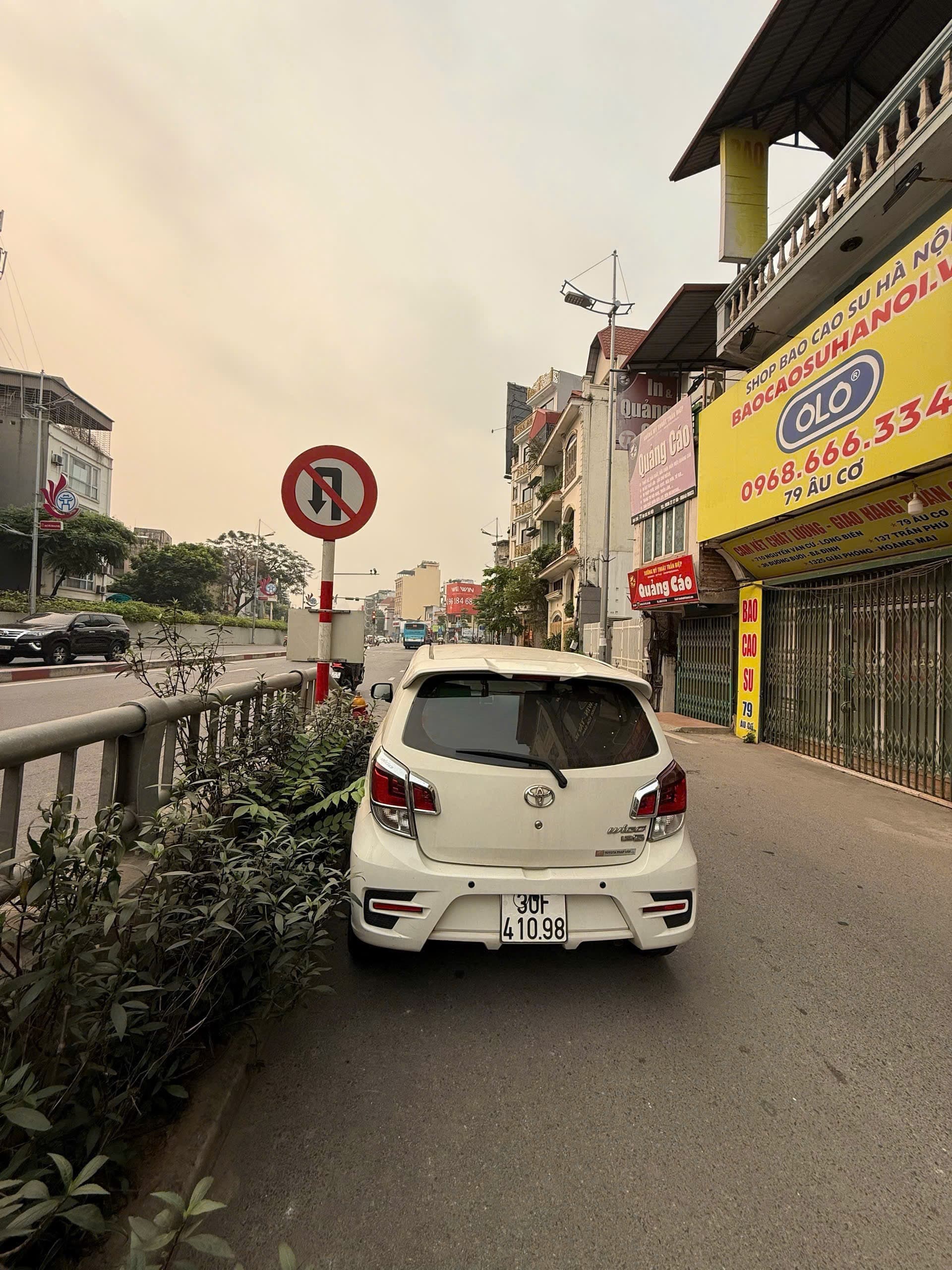 Nhà đất mặt phố, Tây Hồ, Hà Nội - 166m² giá 77.9 tỷ