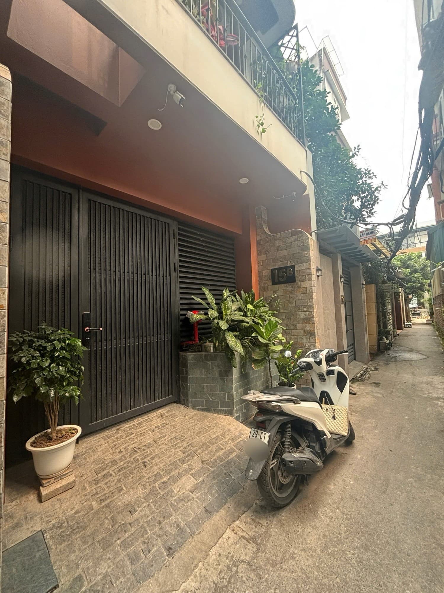 Nhà đất mặt phố, Tây Hồ, Hà Nội - 70m² giá 29.5 tỷ