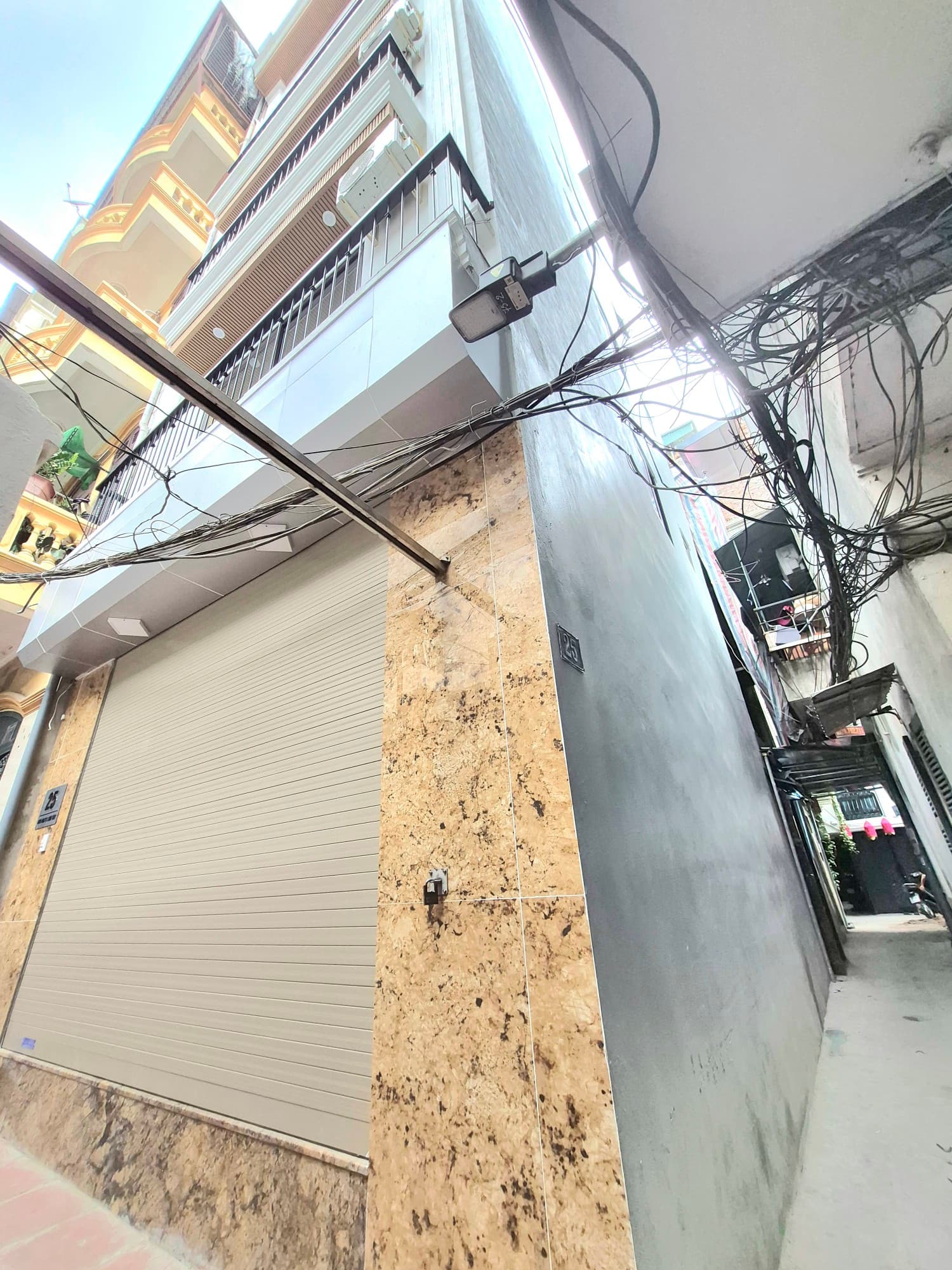 Nhà đất mặt phố, Ba Đình, Hà Nội - 38m² giá 12.9 tỷ