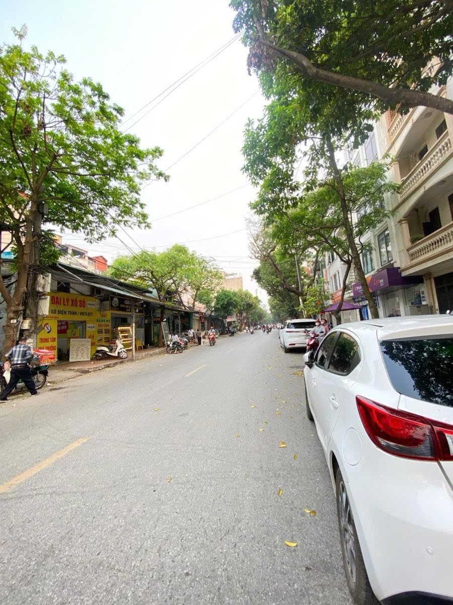 Nhà đất mặt phố, Hoàng Mai, Hà Nội - 32m² giá 12 tỷ