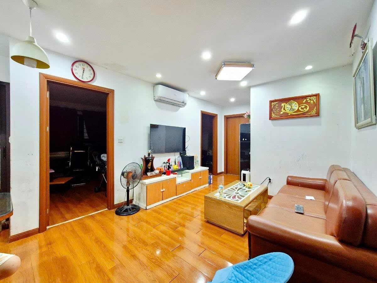 Căn hộ mặt phố, Hoàng Mai, Hà Nội - 79m² giá 5.7 tỷ