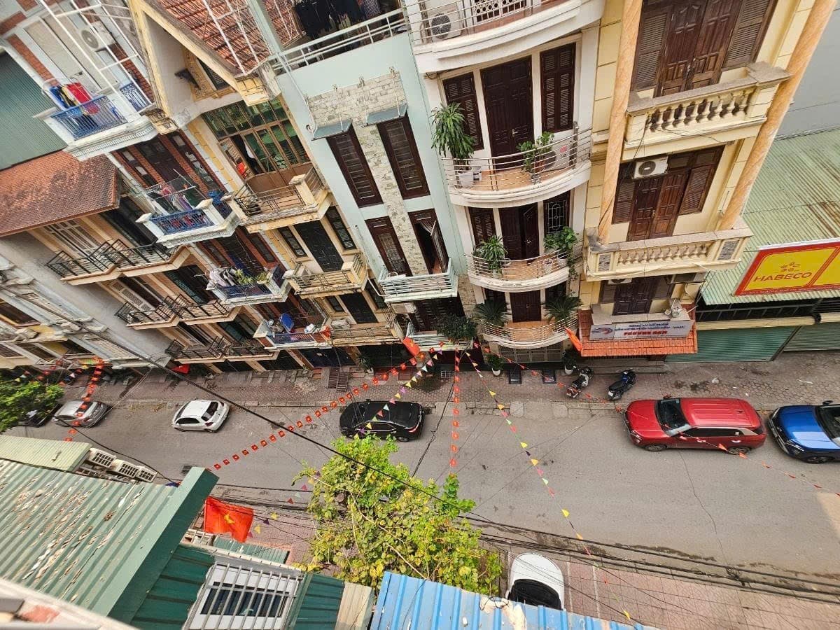 Căn hộ mặt phố, Cầu Giấy, Hà Nội - 59m² giá 4.2 tỷ