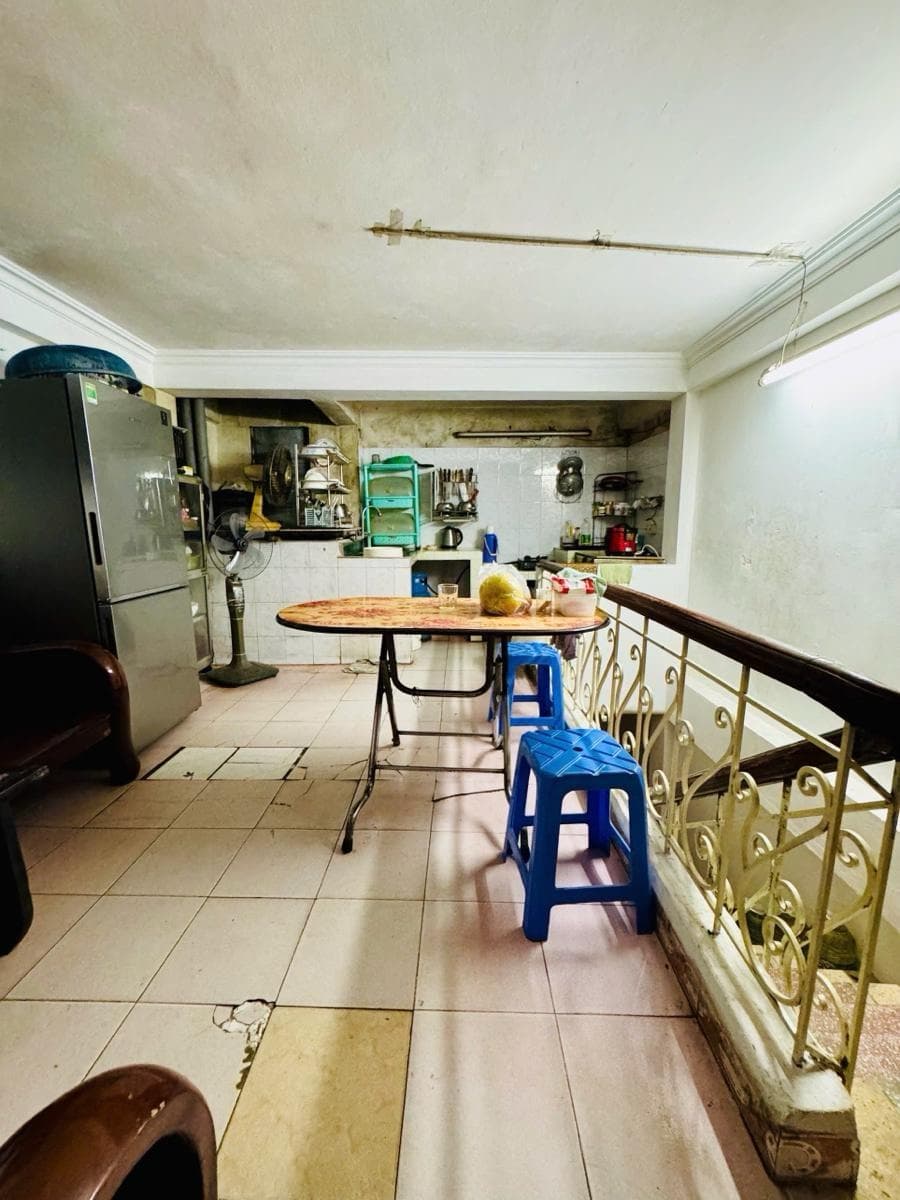 Nhà đất mặt phố, Đống Đa, Hà Nội - 49m² giá 29.5 tỷ