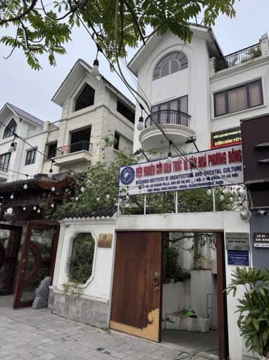 Nhà đất mặt phố Hà Đông, Hà Nội - 225m² giá 8, tỷ