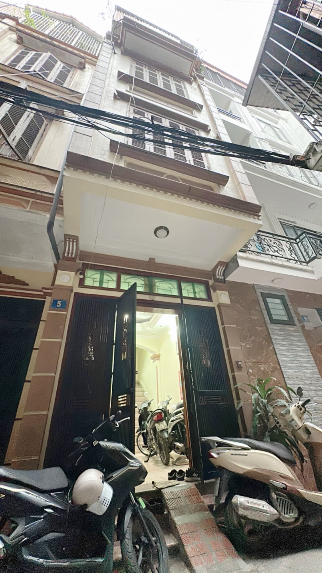 Nhà đất mặt phố, Hoàng Mai, Hà Nội - 21m² giá 6.45 tỷ