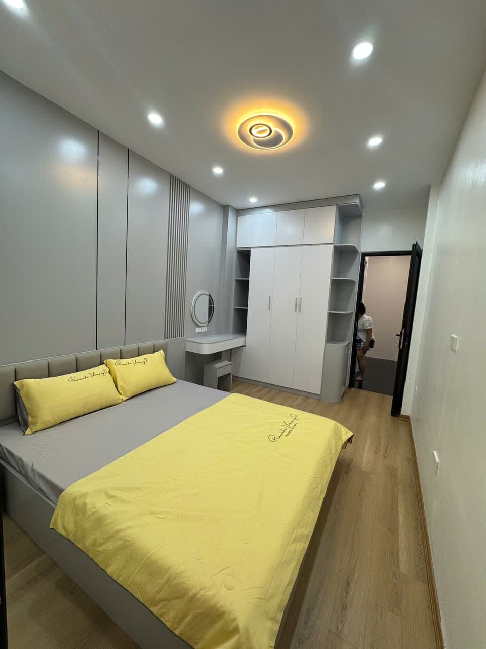Nhà đất mặt phố, Đống Đa, Hà Nội - 23m² giá 6.35 tỷ
