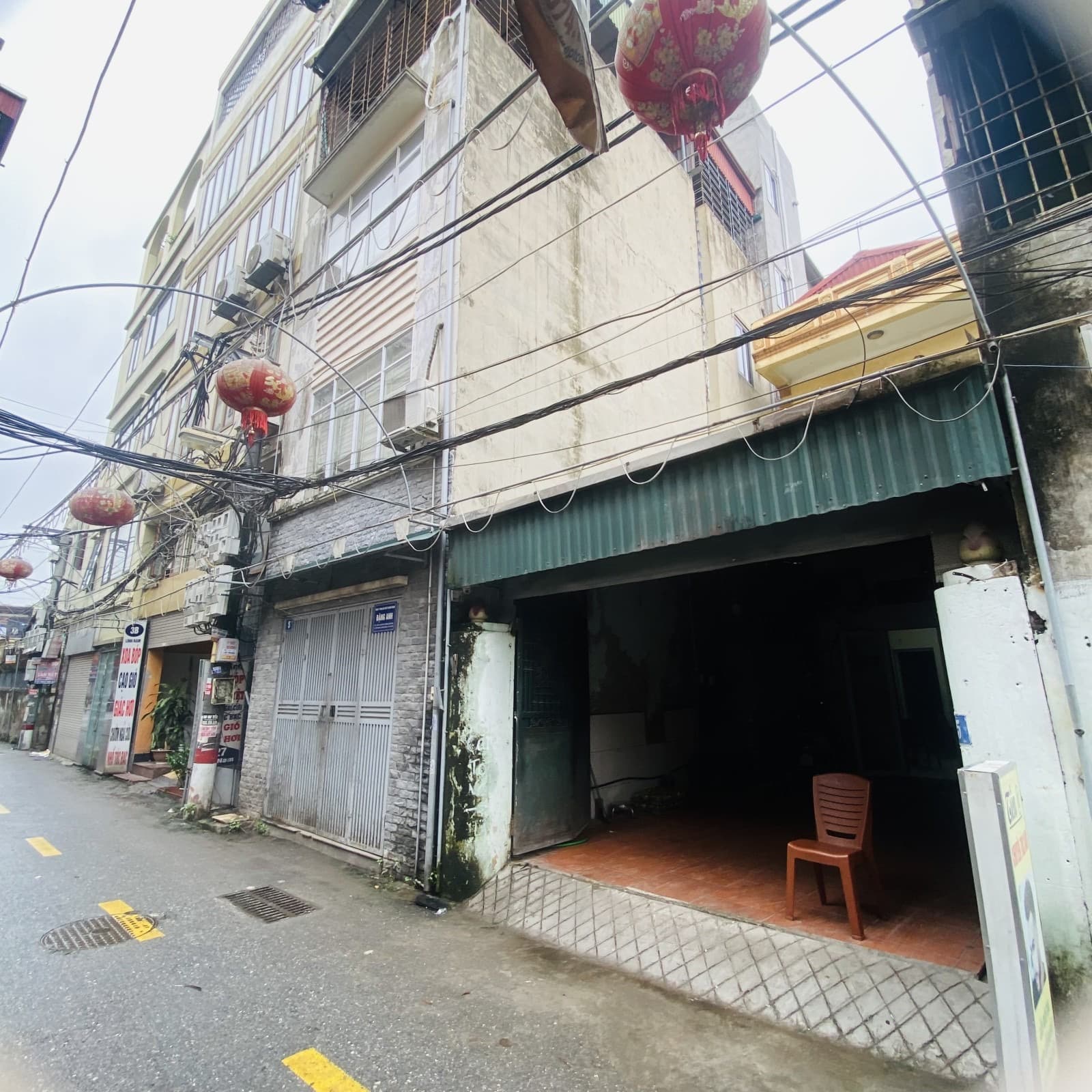 Nhà đất mặt phố, Hoàng Mai, Hà Nội - 99m² giá 17.5 tỷ